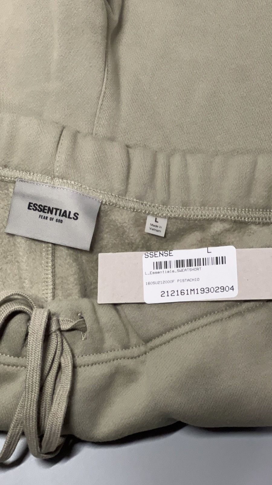 Fear of God Fear of God FOG Essentials Sweatshorts Pistachio - Large Size US 33 - 4 Thumbnail