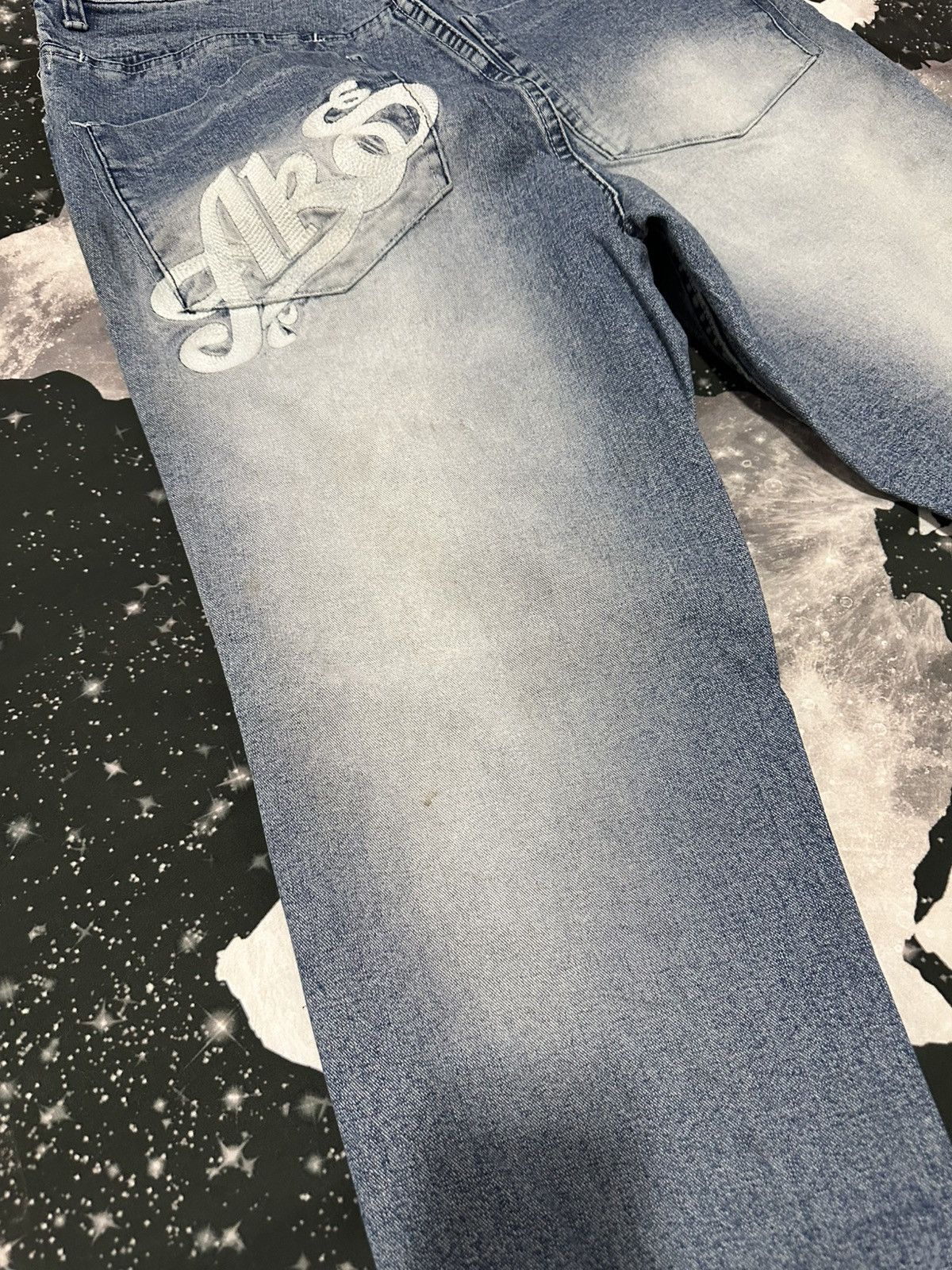 Akademiks Akademiks Embroidered Script Logo Jeans Size US 34 / EU 50 - 5 Thumbnail