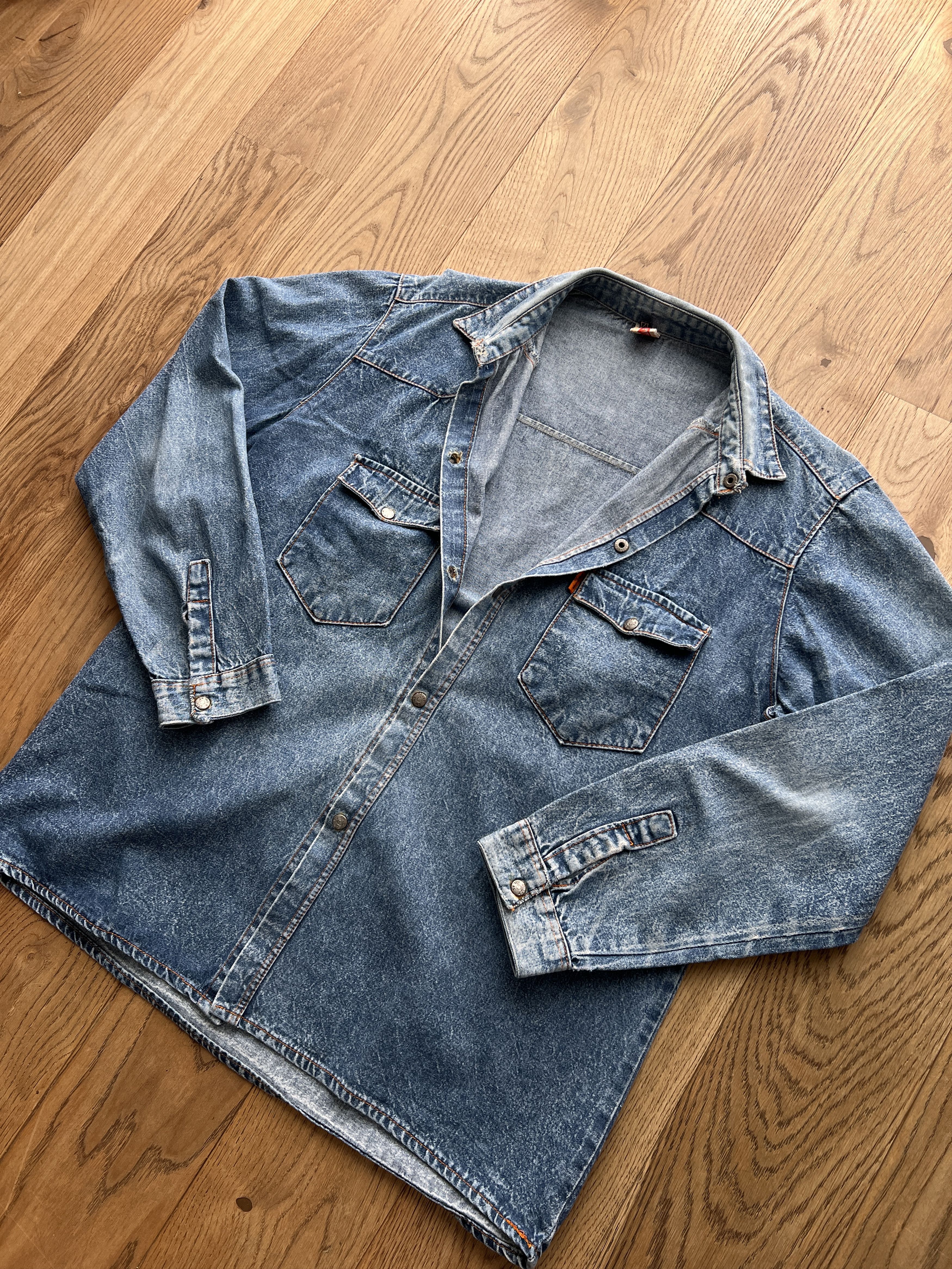 Levi's Vintage Clothing Archive 70s 80s Levis vintage orange tab western denim shirt Size US L / EU 52-54 / 3 - 19 Thumbnail