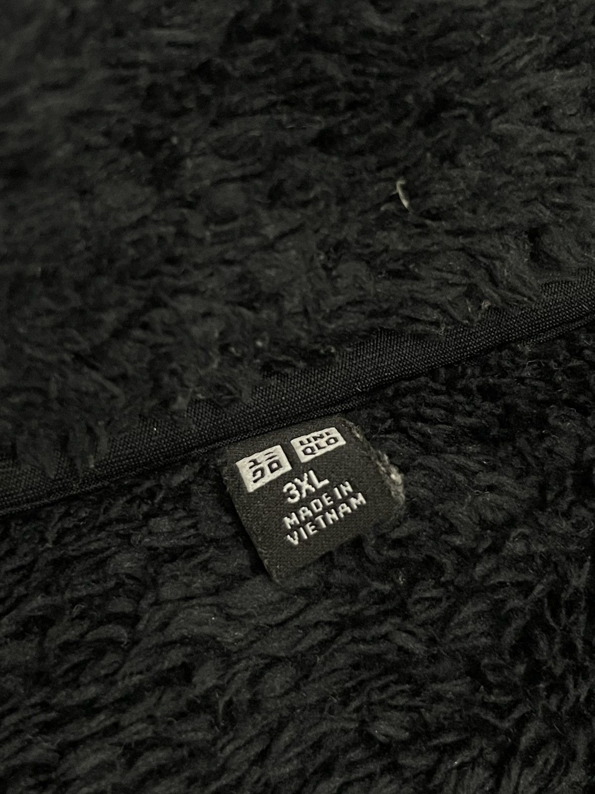 Uniqlo Uniqlo Fleece Jacket Black Winter Size US XXL / EU 58 / 5 - 12 Thumbnail