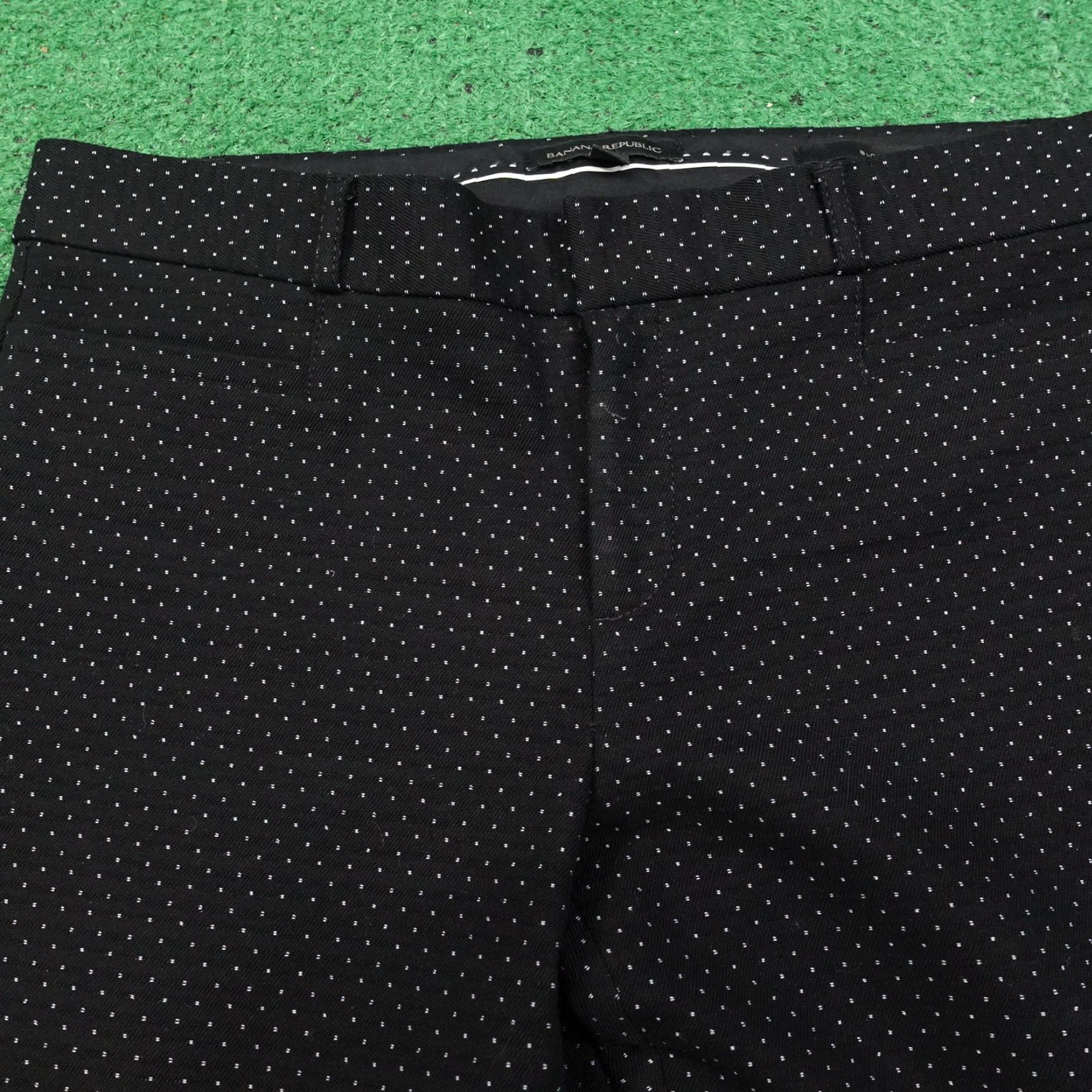 Banana Republic Vintage Banana Republic Geometric Pattern Black White Dress Pants Women Size 8 Fall Winter Size 30" / US 8 / IT 44 - 2 Thumbnail