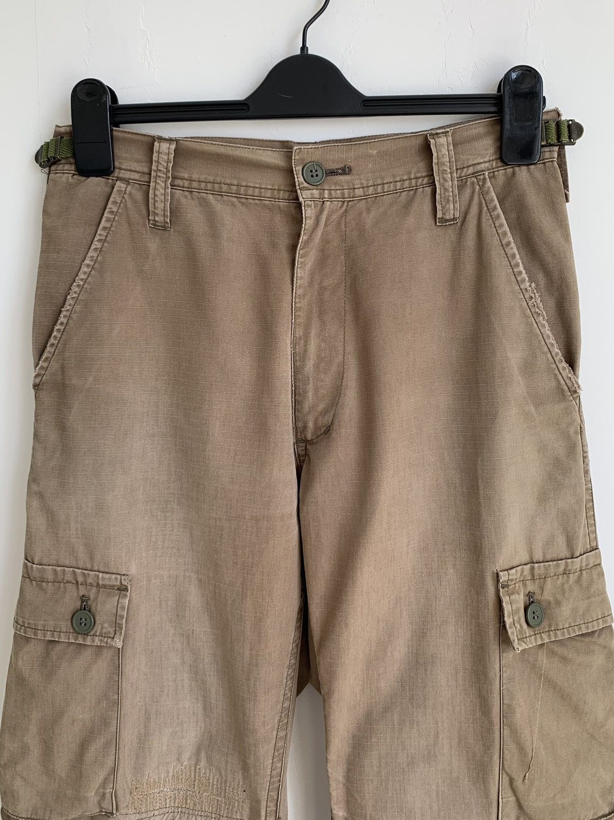 Bape Vintage A Bathing Ape Bape Distressed Cargo Pant Size US 30 / EU 46 - 4 Thumbnail