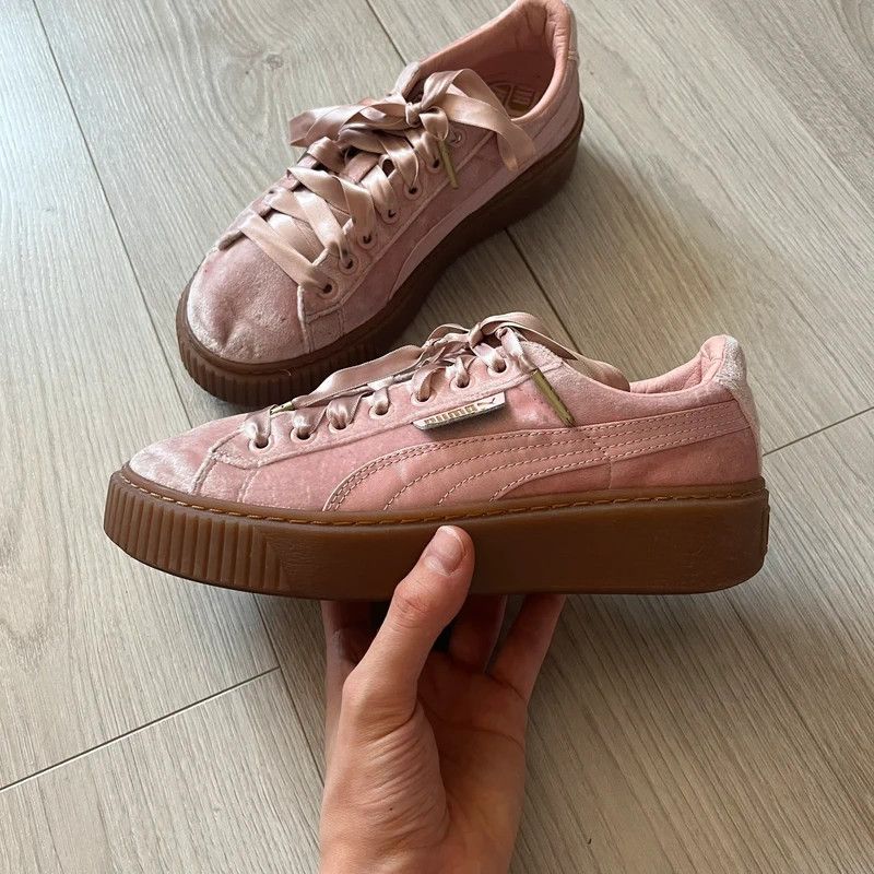 Puma Puma Suede Platform Pink Skateboarding Shoes Size US 6.5 / IT 36.5 - 1 Thumbnail
