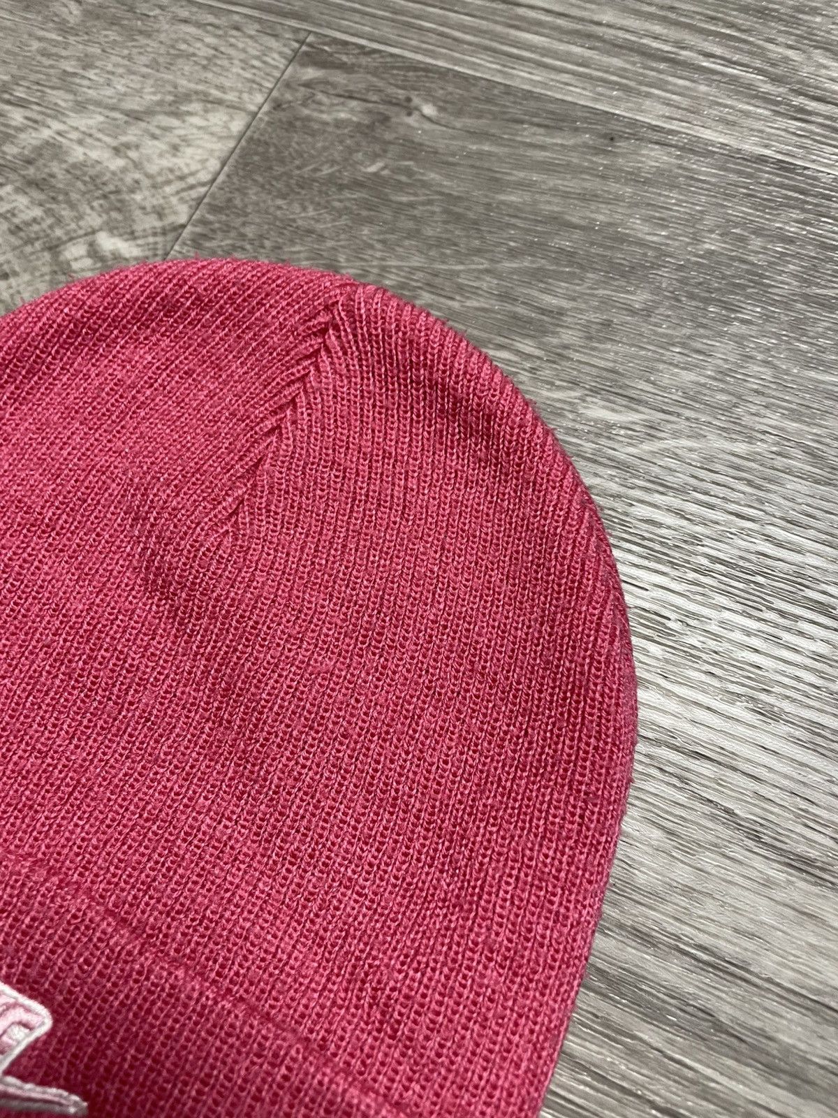 Nike Vintage Nike Pink Beanie Hat Y2K Size ONE SIZE - 4 Thumbnail