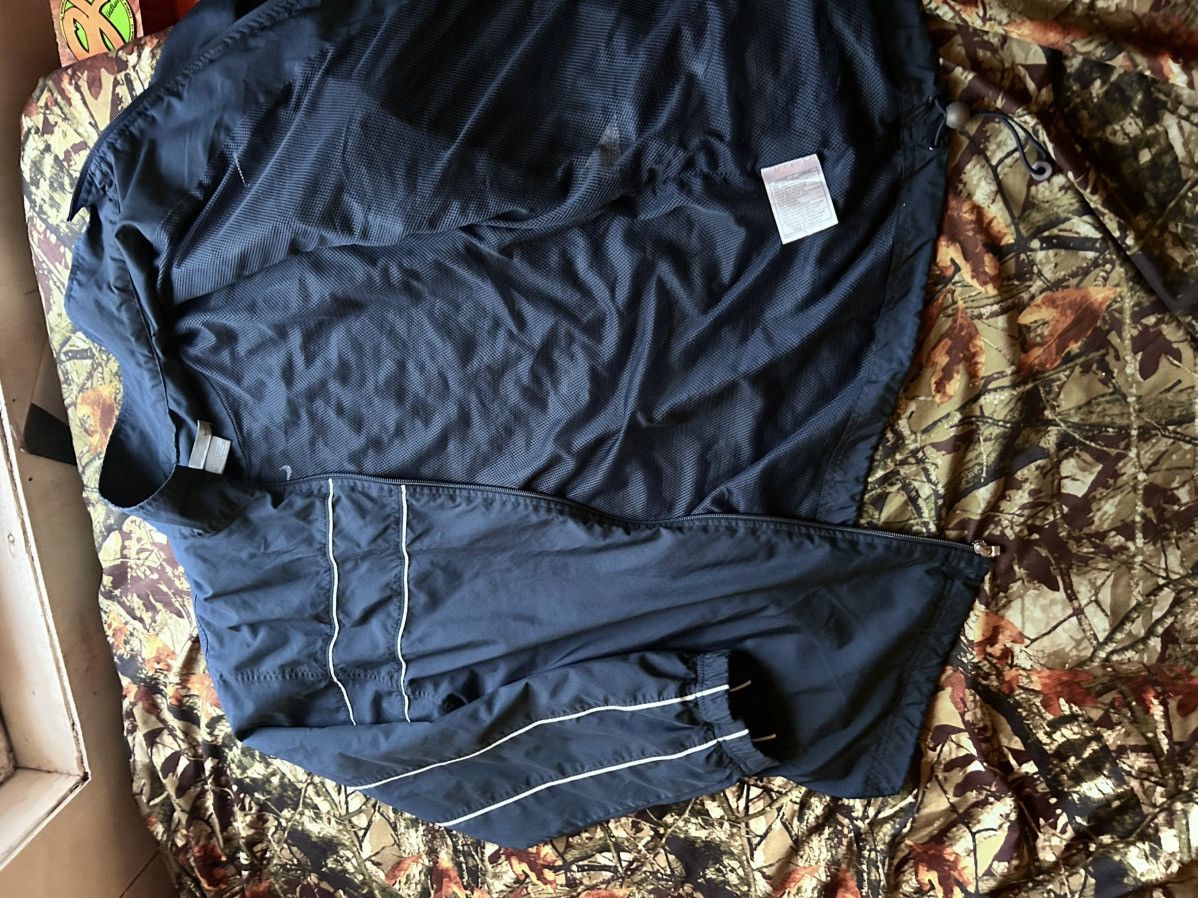 Nike Vintage nike blue light jacket Size US L / EU 52-54 / 3 - 3 Thumbnail