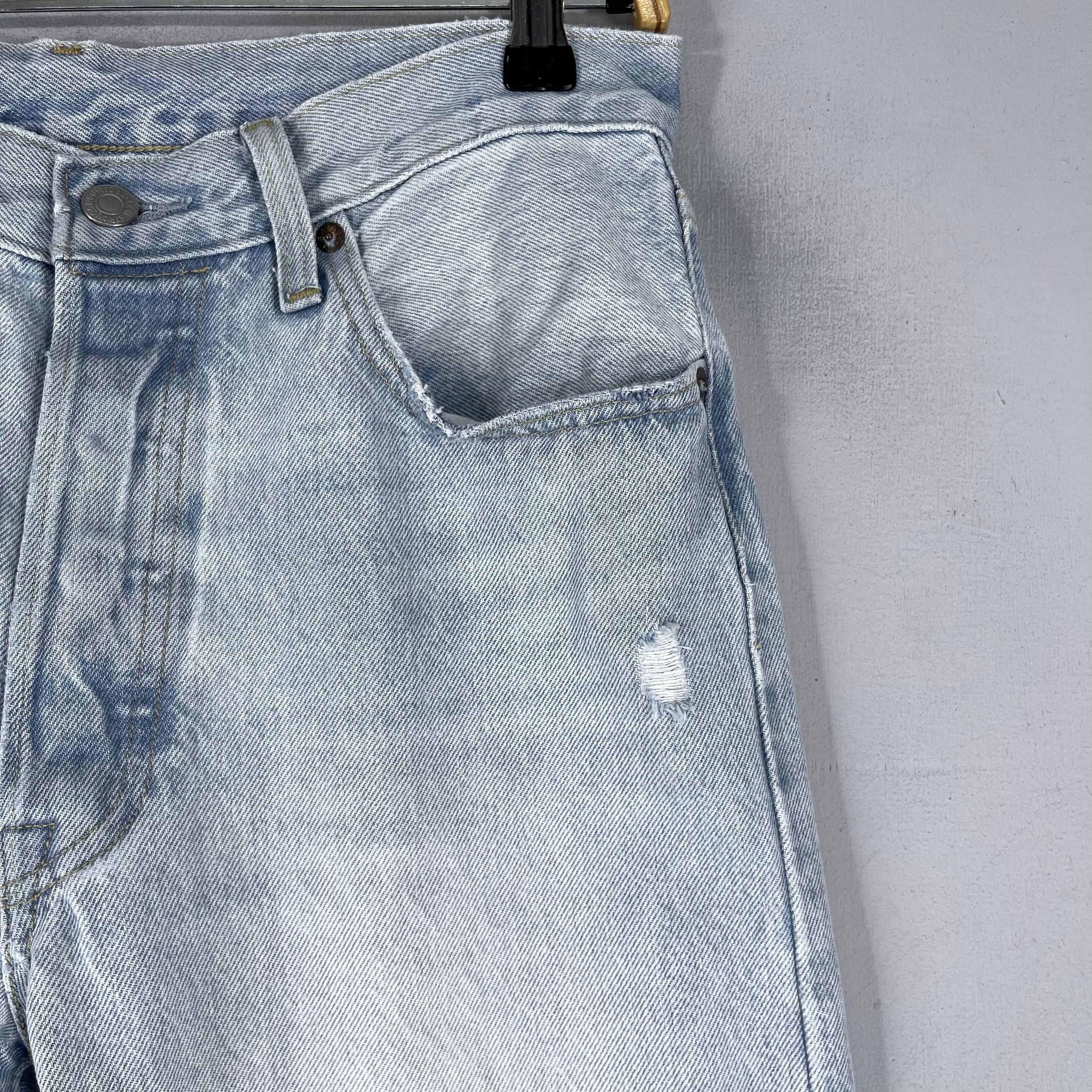 Levi's × Vintage Size 29 Vintage Levis 501 Distressed Paint Splatter Jeans Size US 29 - 3 Thumbnail