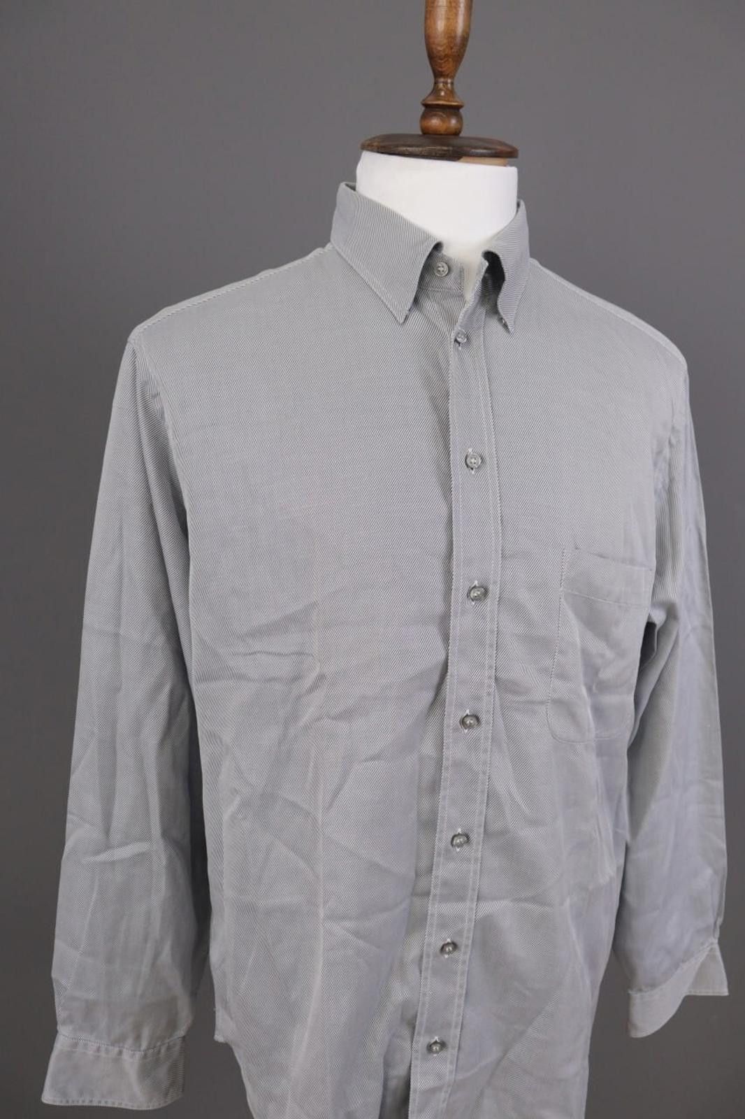 Giorgio Armani Giorgio Armani Le Collezioni Gray Shirt Size 43 / 17 Size US M / EU 48-50 / 2 - 4 Thumbnail