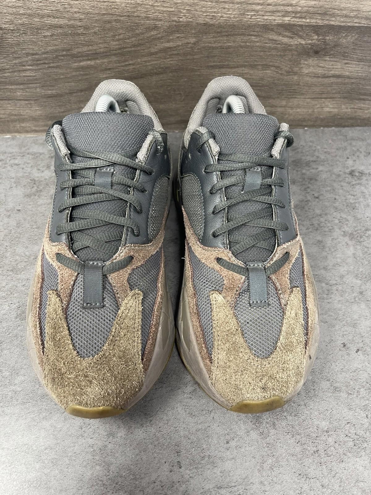 Adidas Adidas Yeezy Boost 700 Mauve Size 7 Mens Brown Sneakers Size US 7 / EU 40 - 3 Thumbnail