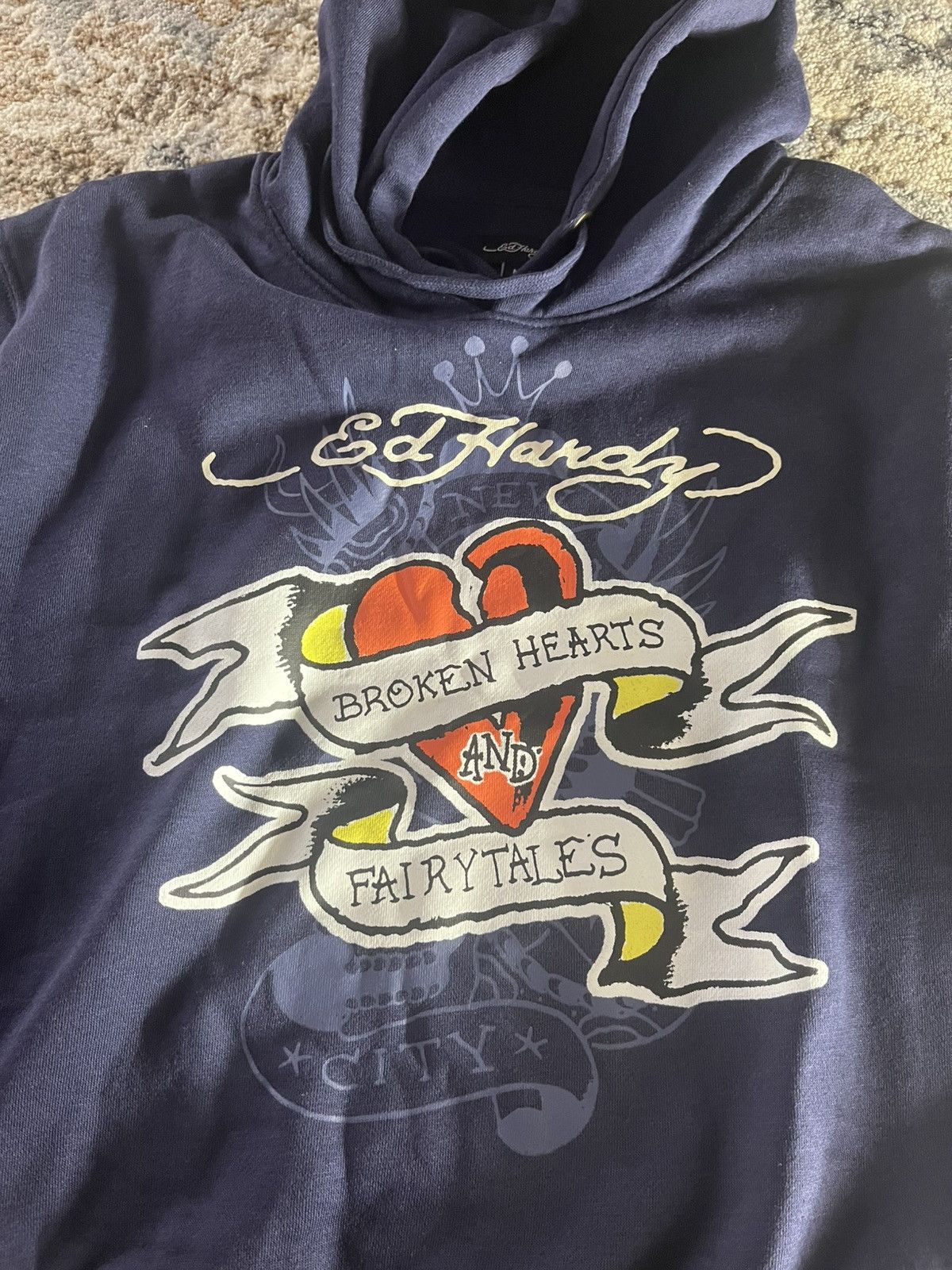 CROPPED GAPHIC ED HARDY HOODIE NWT M