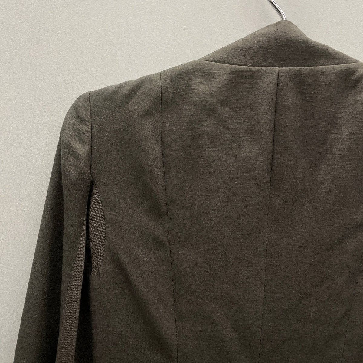 Rick Owens FW06 Rick Owens “DUSTOLATOR” High Neck Buttoned Jacket Size S / US 4 / IT 40 - 8 Thumbnail