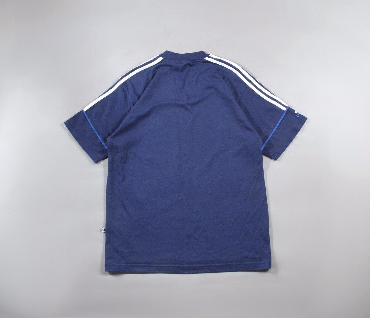 Adidas Adidas Vintage 90s Cotton Blue Tee T Shirt Soccer Football L Size US L / EU 52-54 / 3 - 3 Thumbnail