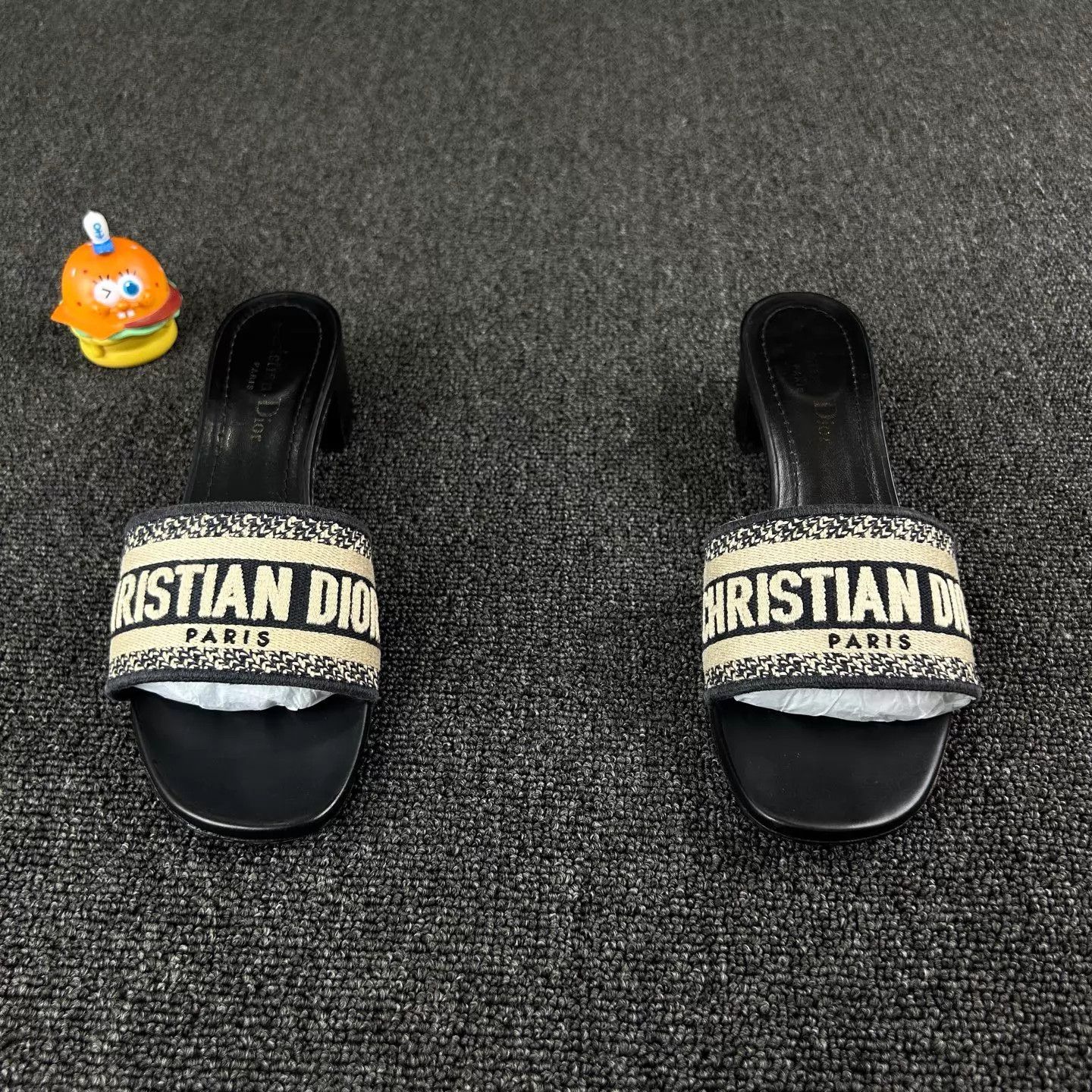 Dior Dior Black Minimalist Logo Slippers 37 Size US 6.5 / IT 36.5 - 2 Thumbnail