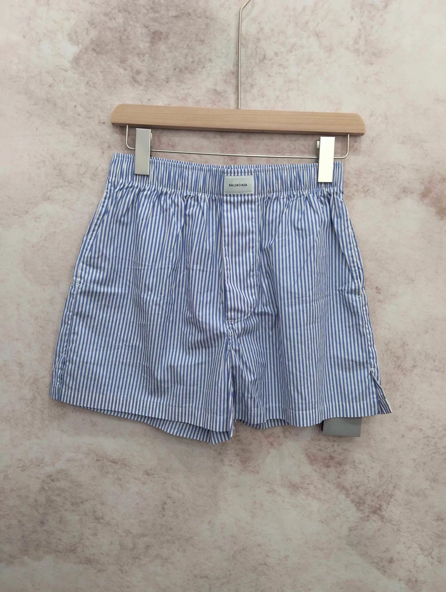 Balenciaga Balenciaga Colorblock Stripe Casual Shorts 34 Size 24" / US 00 / IT 34 - 1 Thumbnail
