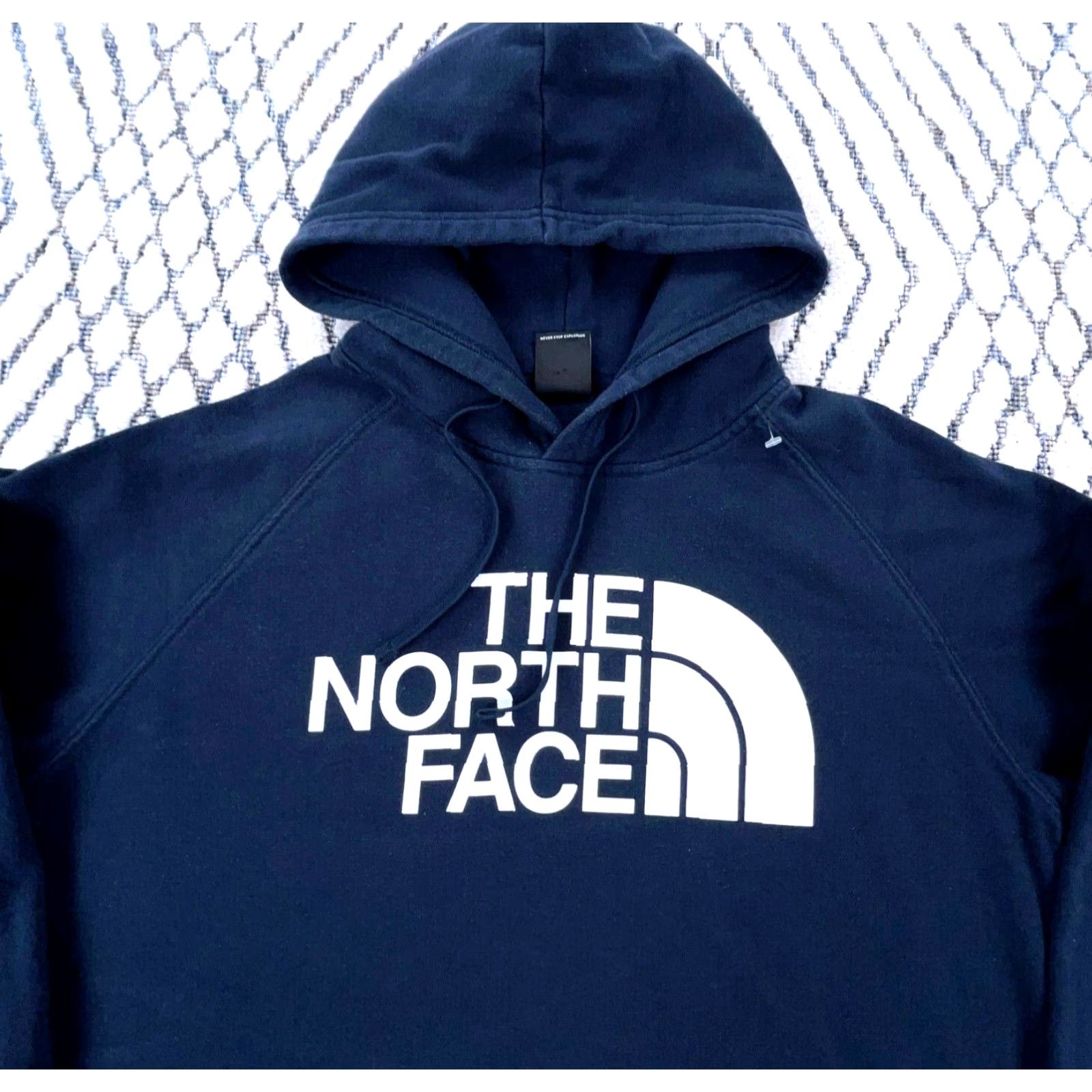 The North Face The North Face Hoodie Women M Blue White Logo Pullover Raglan Sleeve All Seasons Size M / US 6-8 / IT 42-44 - 3 Thumbnail