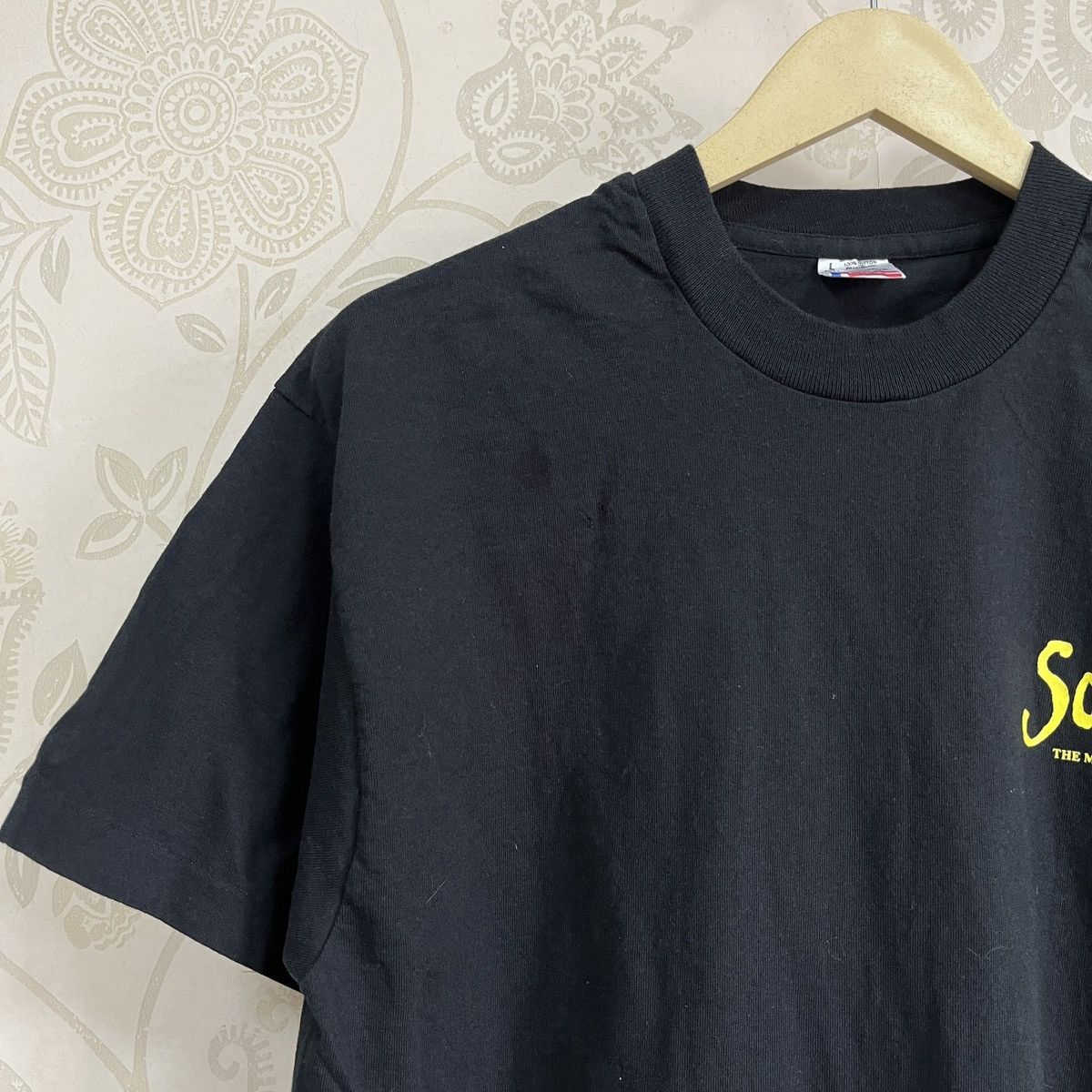 Other Vintage Copyright 1994 Scrooge The Musical TShirt Size US L / EU 52-54 / 3 - 5 Thumbnail