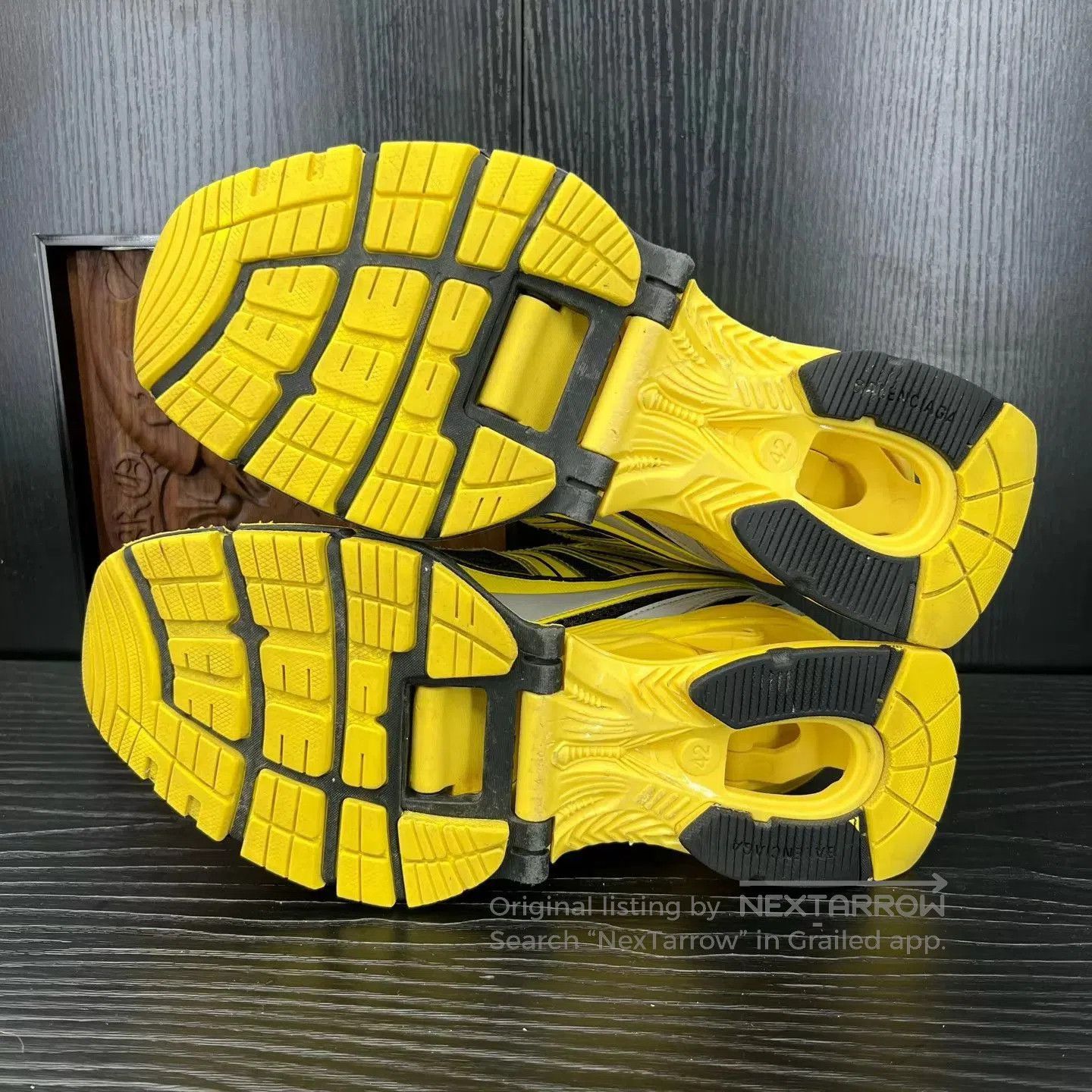 Balenciaga Yellow Lowtop Sneakers Size 9. Size US 9 / EU 42 - 7 Thumbnail