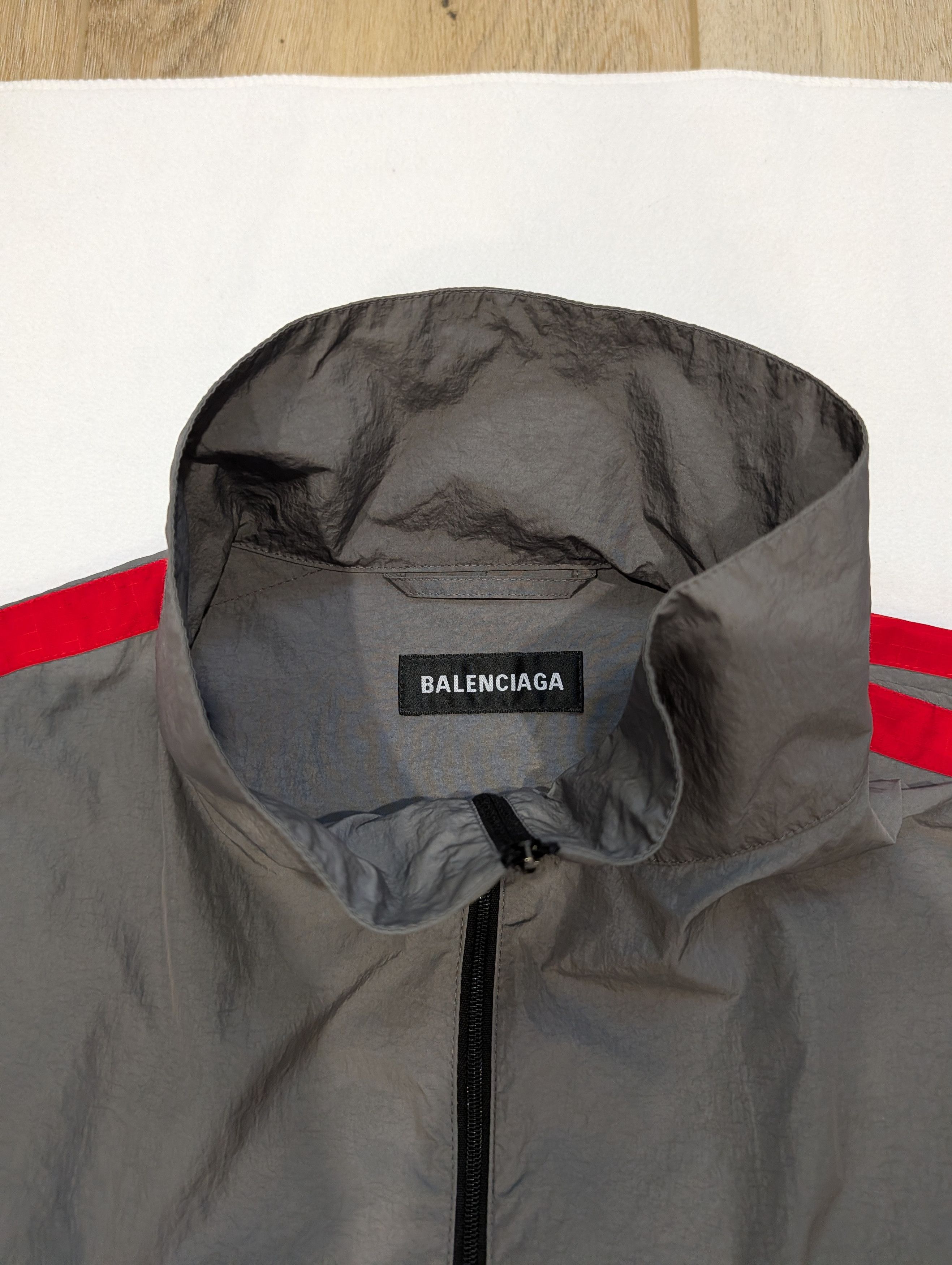 Balenciaga Balenciaga Two-Tone Tech Windbreaker FW23 534317TDO051408 Size US S / EU 44-46 / 1 - 5 Thumbnail