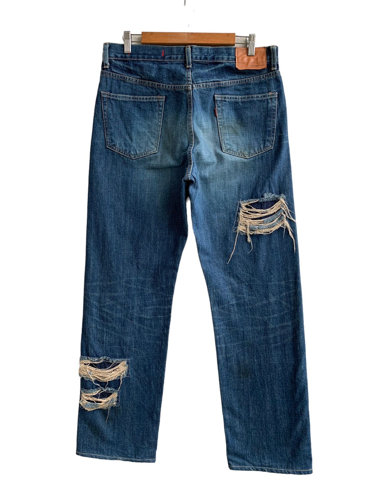 FOB Factory Vintage FOB Factory Torn Patch Jeans Distressed Size US 33 - 2 Thumbnail