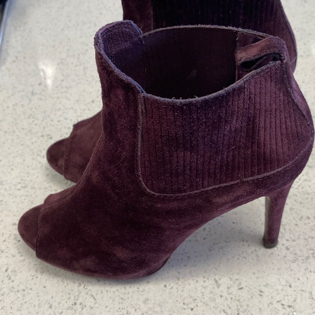 Pedro Garcia Pedro Garcia Sybil Suede Peep Toe Ankle Booties Size 38 Size US 8 / IT 38 - 5 Thumbnail