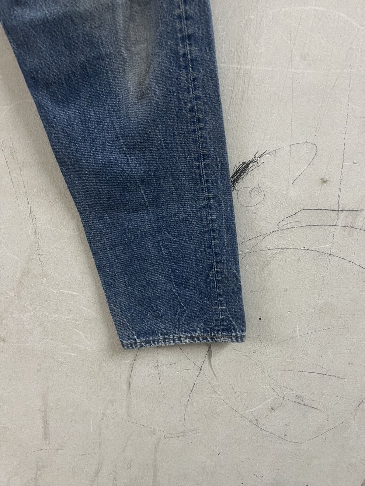 Japanese Brand × Levi's Vintage Clothing VINTAGE 501 DISTRESSED DENIM PANT Size US 32 / EU 48 - 3 Thumbnail