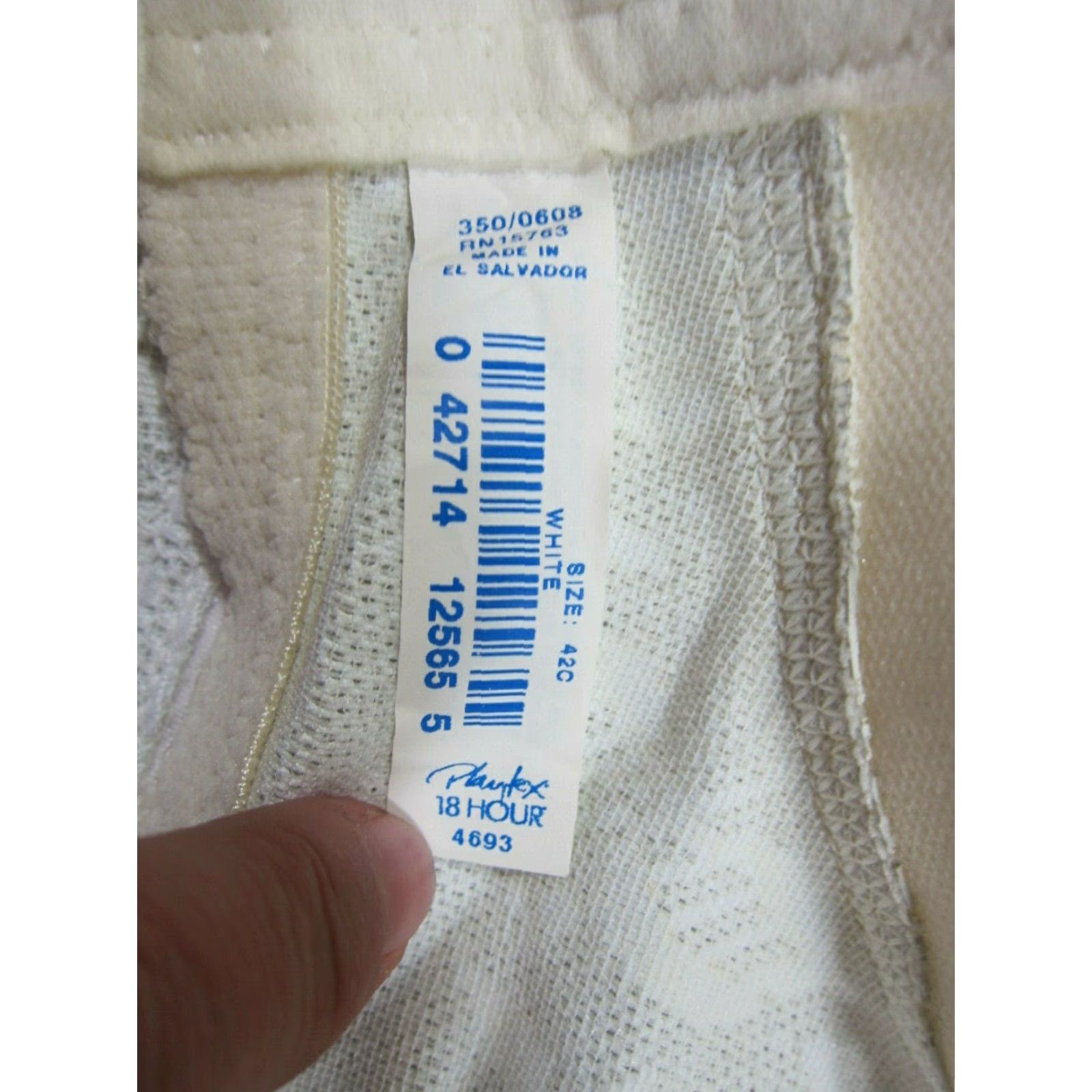 Vintage VINTAGE Playtex 18 Hour White Satin Lace Padded Wide Strap Comfort Bra 42C Size ONE SIZE - 3 Thumbnail