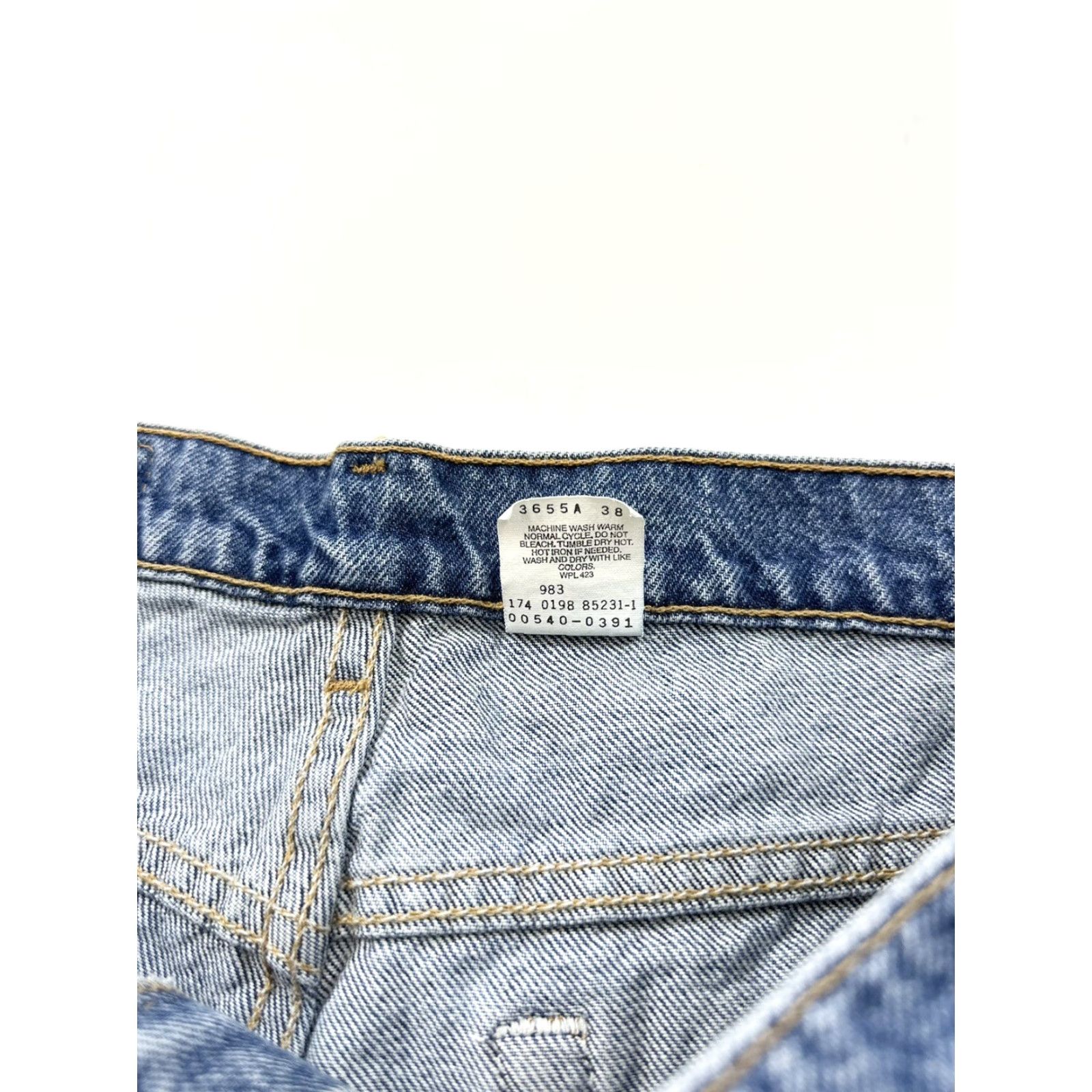 Levi's VINTAGE Levi's 540 Jeans Mens Regular 38 Inseam 30 Brown Tab Denim Pants Blue 5-Pocket Men’s Jeans 90s Outdoor Size US 38 / EU 54 - 7 Thumbnail