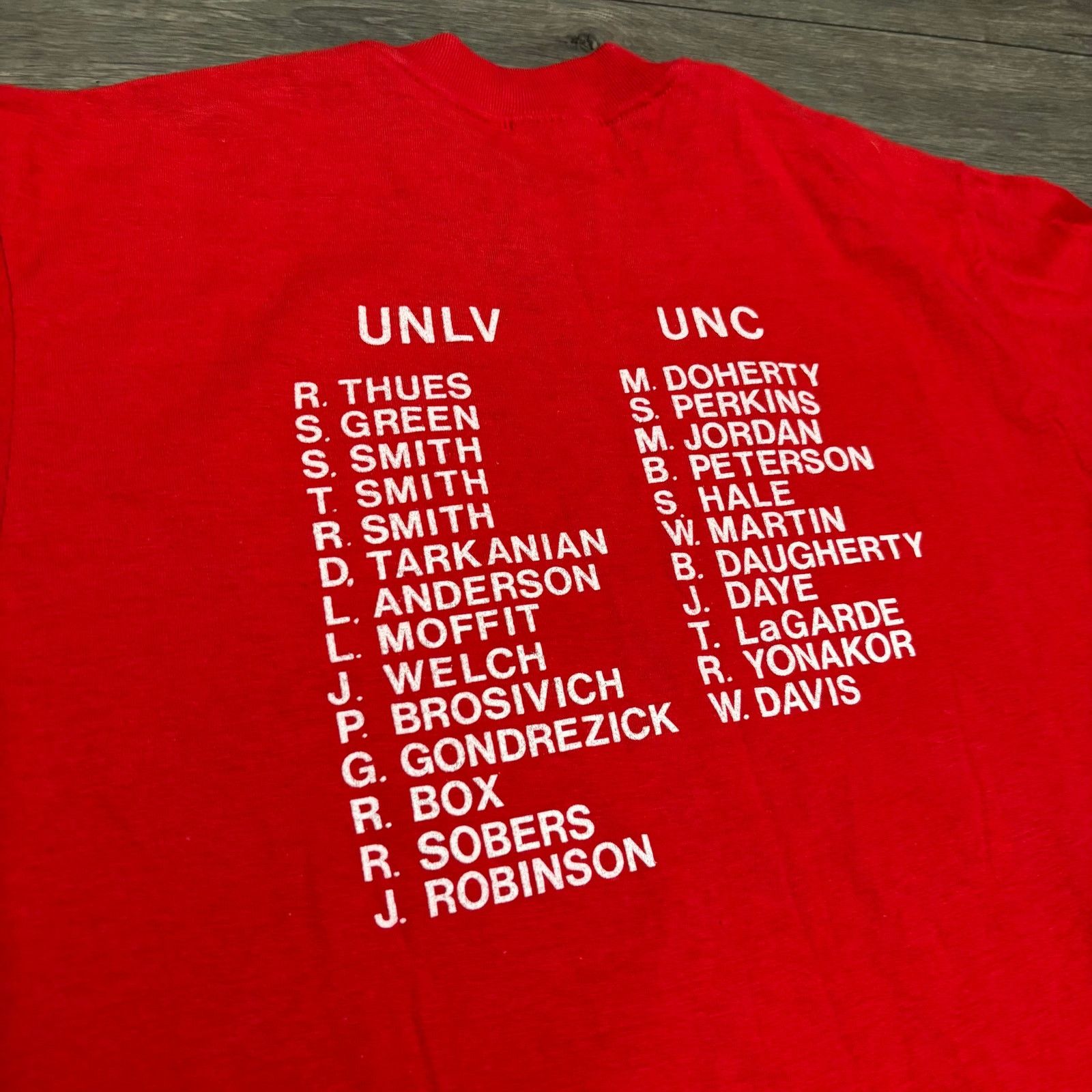 Vintage Vintage UNLV Super Summer B-ball Game 1986 Sz L Tee Red Size US L / EU 52-54 / 3 - 5 Thumbnail