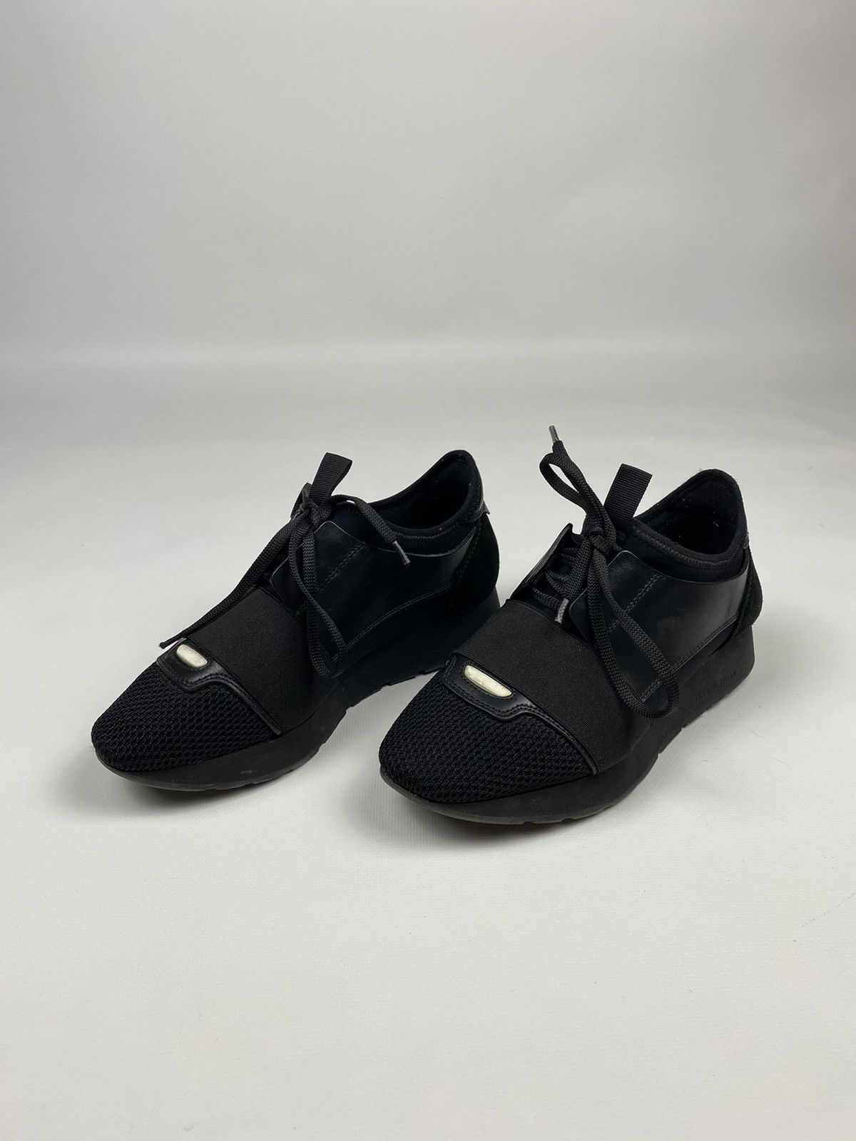 Balenciaga runners fashion womens