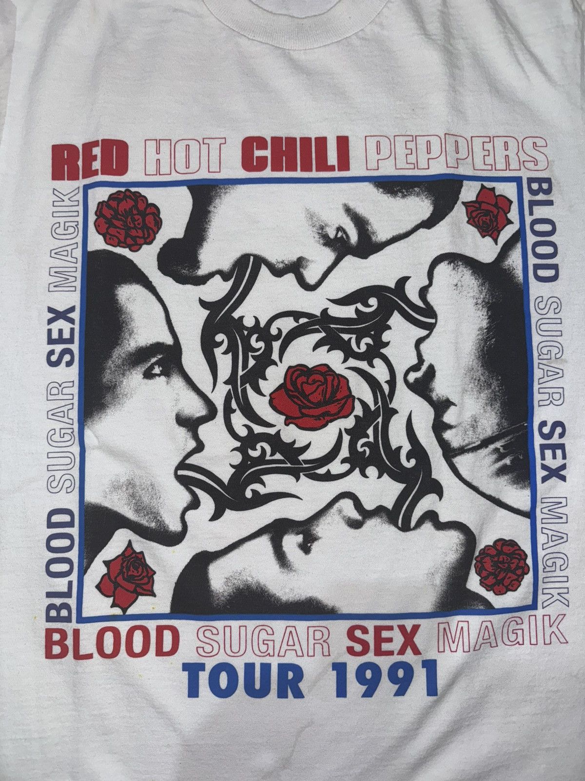 Vintage Vintage Red Hot Chilli Peppers Tour with Nirvana Pearl Jam Size US L / EU 52-54 / 3 - 4 Thumbnail