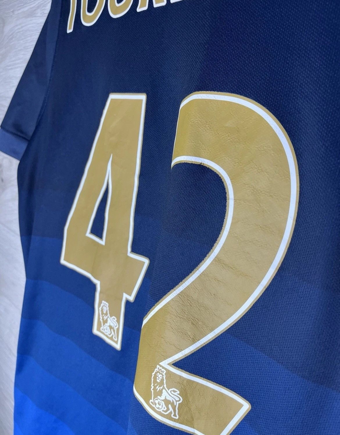 Nike SOCCER JERSEY Fc MANCHESTER SITY TOURE YAYA #42 size s Size US S / EU 44-46 / 1 - 14 Thumbnail