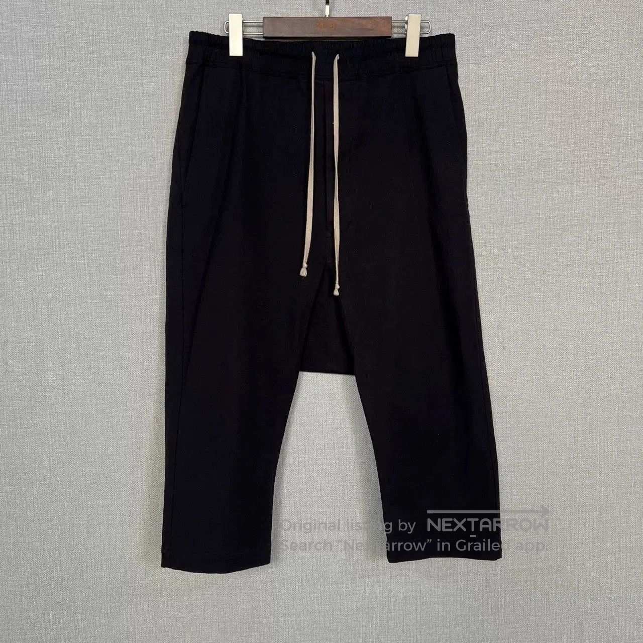 Rick Owens Rick Owens 15FW Black Drawstring Cropped Pants. Size US 34 / EU 50 - 1 Thumbnail