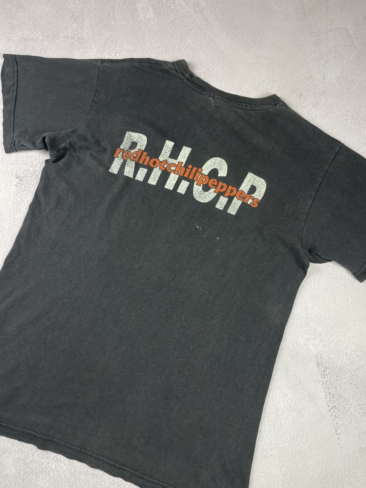 Band Tees × Vintage Vintage Red Hot Chili Peppers RHCP T-Shirt 90s Band Tee Sz L Size US L / EU 52-54 / 3 - 12 Thumbnail