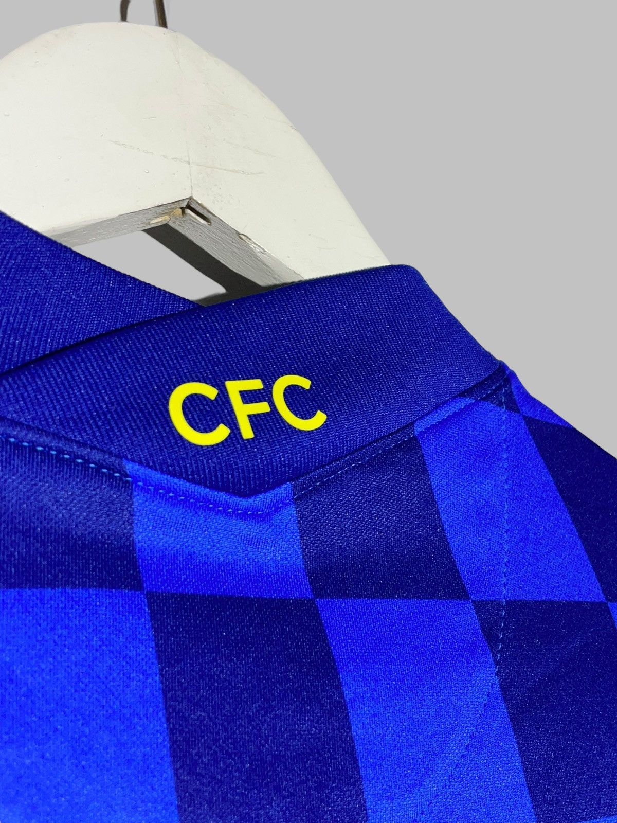 Chelsea Soccer × Nike Chelsea FC Nike 2021/22 Home Football Shirt Soccer Jersey Size US M / EU 48-50 / 2 - 7 Thumbnail