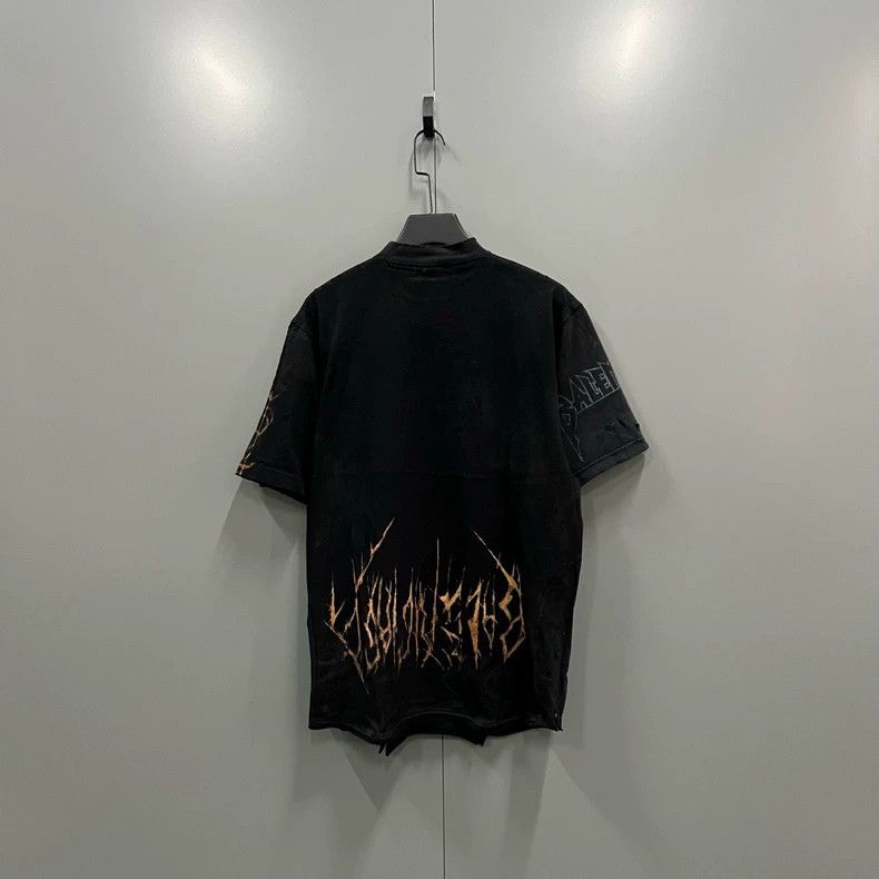 Balenciaga Balenciaga Black upside-down graphic printed short sleeves Size US XS / EU 42 / 0 - 3 Thumbnail