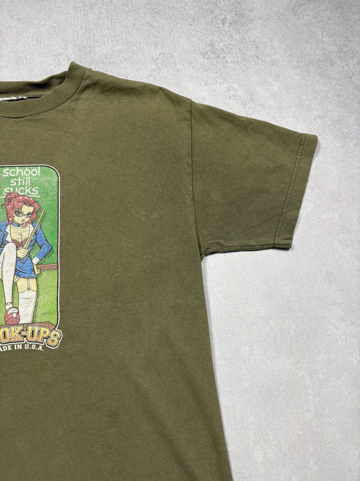 Hook-Ups Vintage Hook-Ups “School Still Sucks” 90s Anime Graphic Tee Size US L / EU 52-54 / 3 - 2 Thumbnail