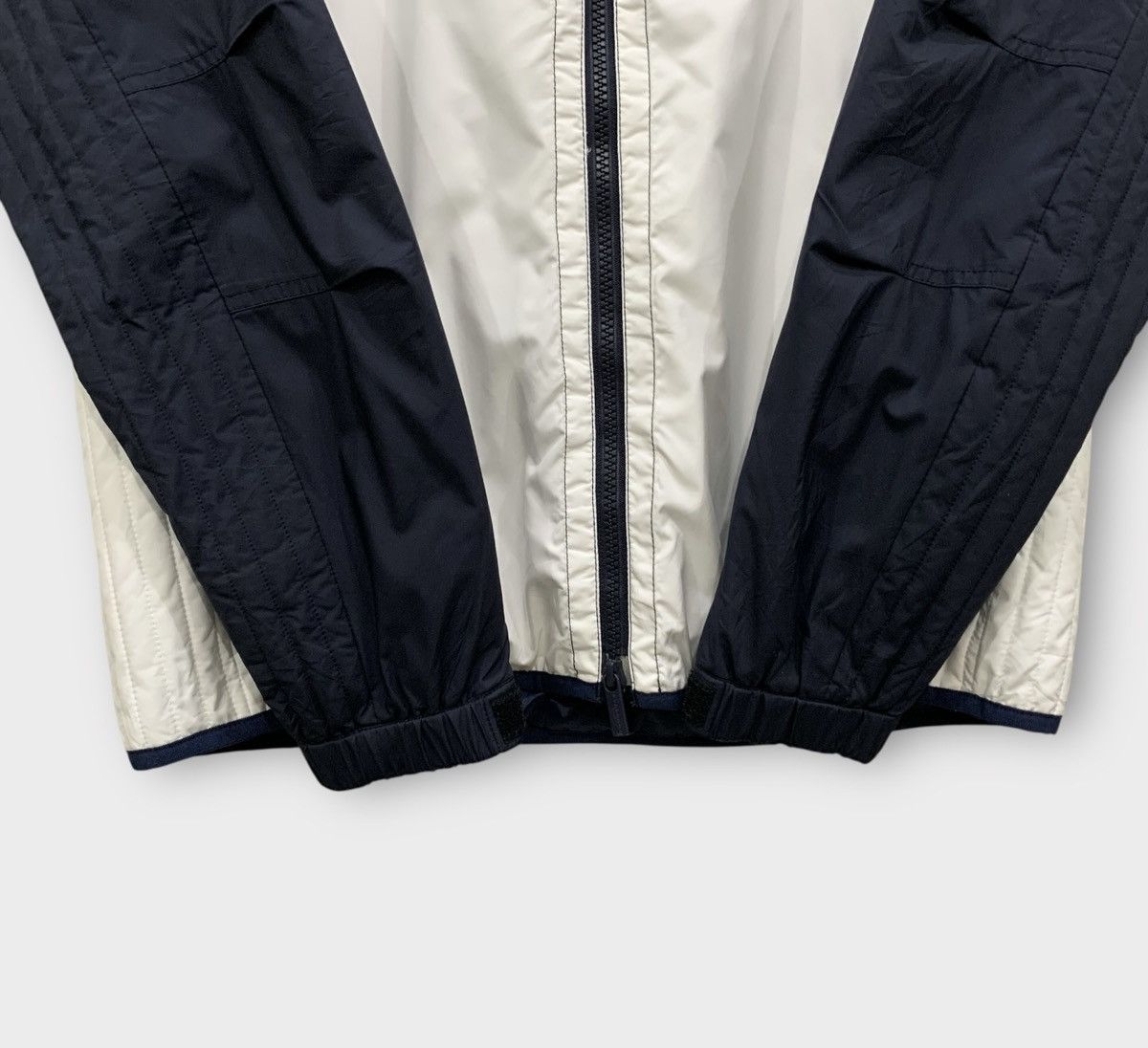 Burberry BURBERRY GOLF NAVY HOODIE LIGHT JACKET Size L / US 10 / IT 46 - 7 Thumbnail