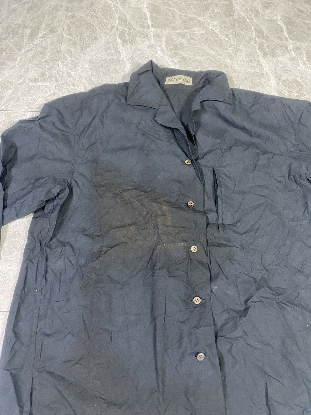 Issey Miyake Distressed issey miyake size L japanese brand Size US L / EU 52-54 / 3 - 3 Thumbnail