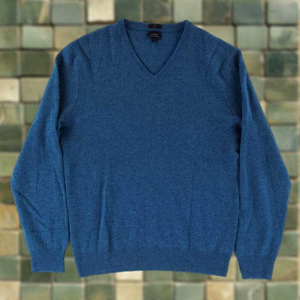 J.Crew **J.CREW Mens V Neck Blue Cashmere Long Sleeve Pullover** User: J.CREW Mens V Neck Blue Cashmere Long Sleeve Sweater **M** Size US M / EU 48-50 / 2 - 1 Thumbnail