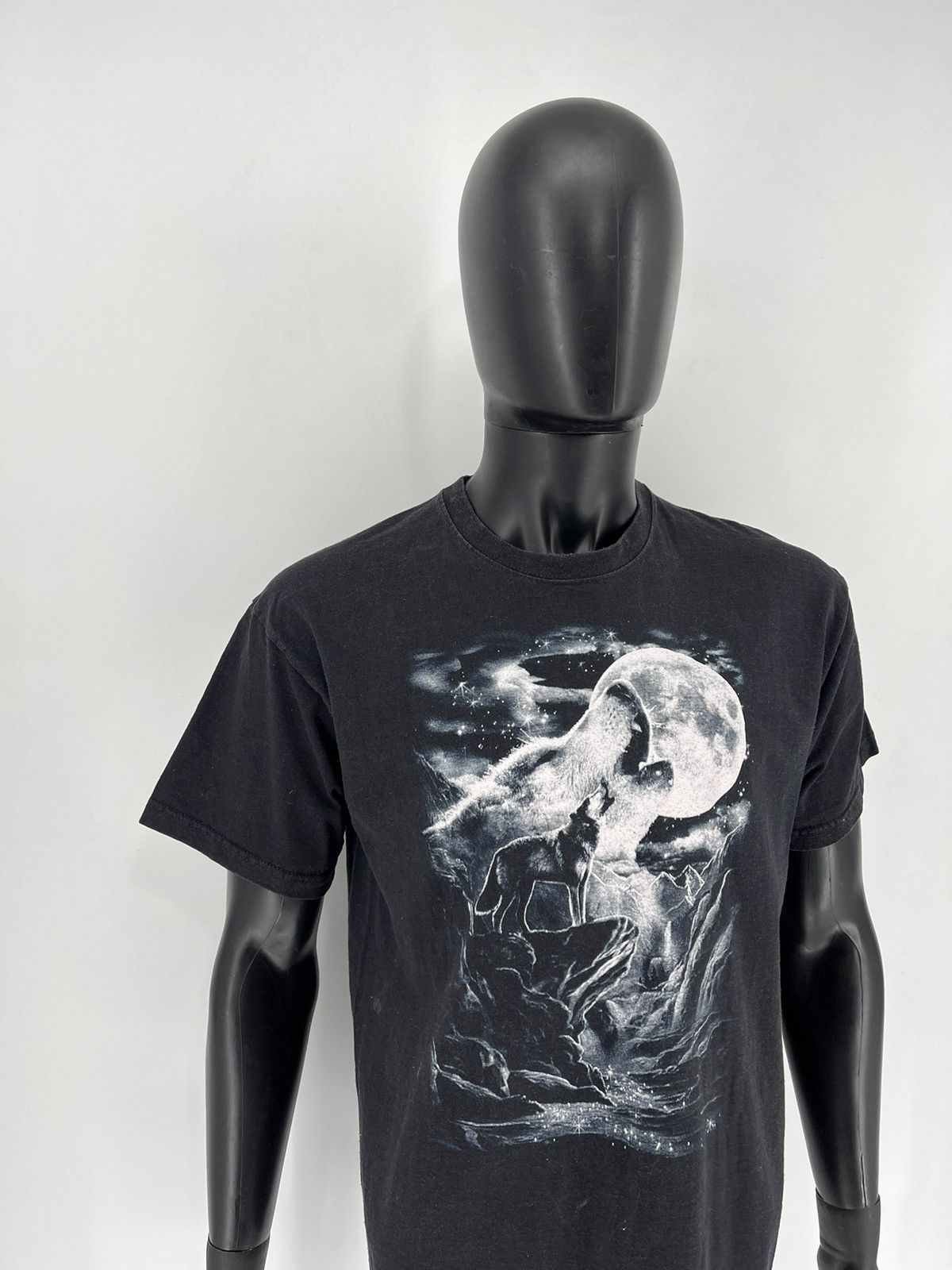 Other Vintage 90s Wolf Face Boxy Fit Tee Streetwear Style Size US L / EU 52-54 / 3 - 3 Thumbnail