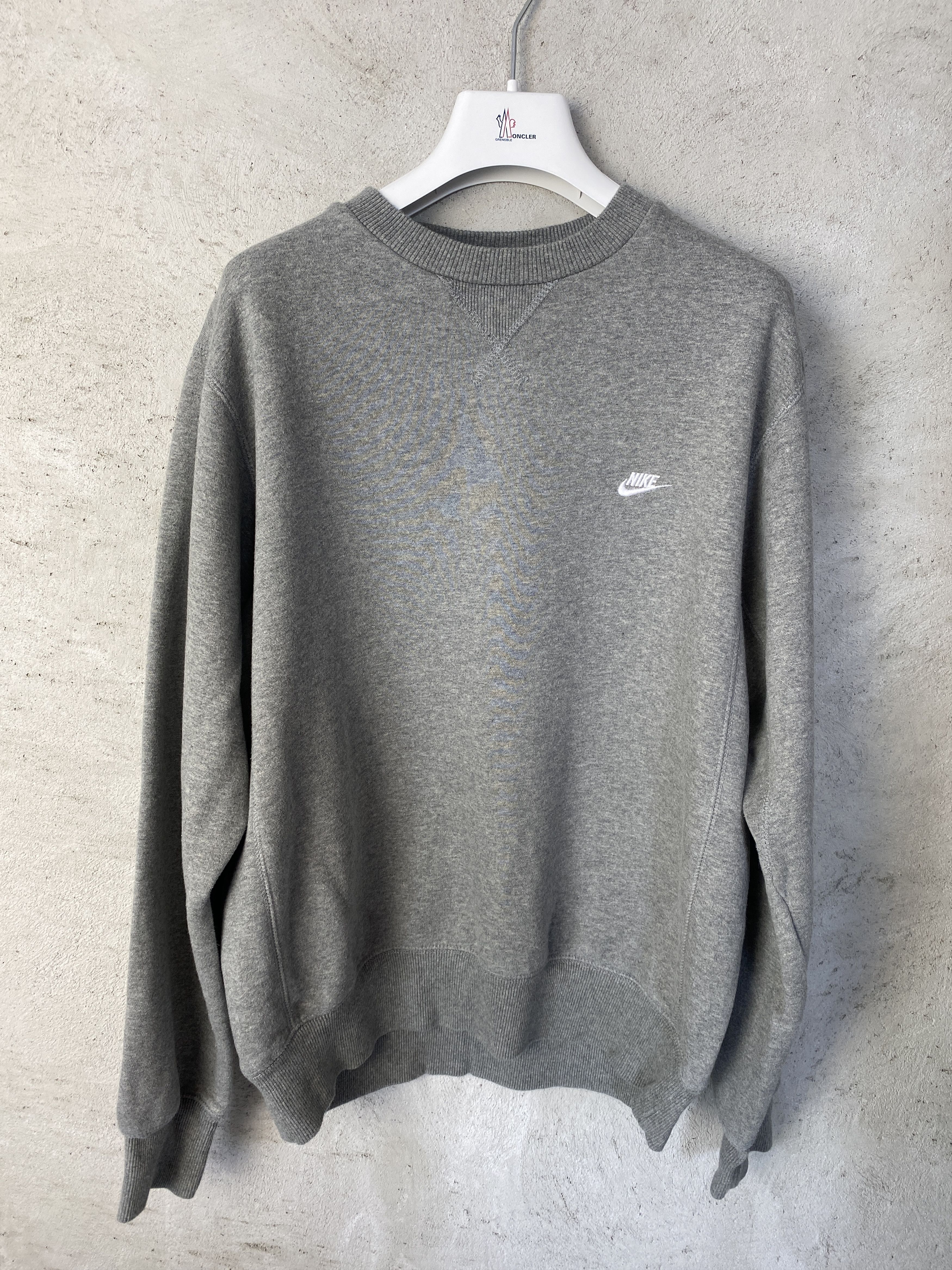 Nike Nike small logo swoosh sweatshirt crewneck skate rap Size US M / EU 48-50 / 2 - 1 Thumbnail