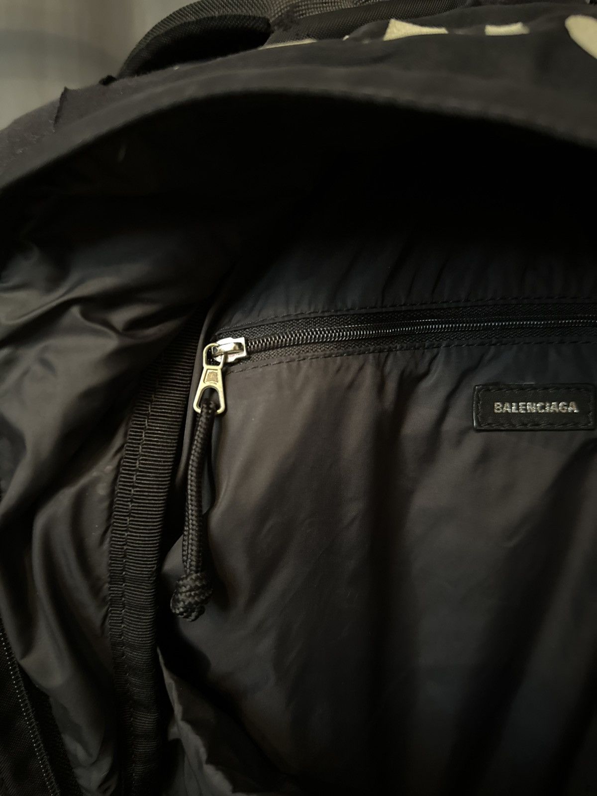 Balenciaga Balenciaga Wheel Logo Backpack Size ONE SIZE - 9 Thumbnail