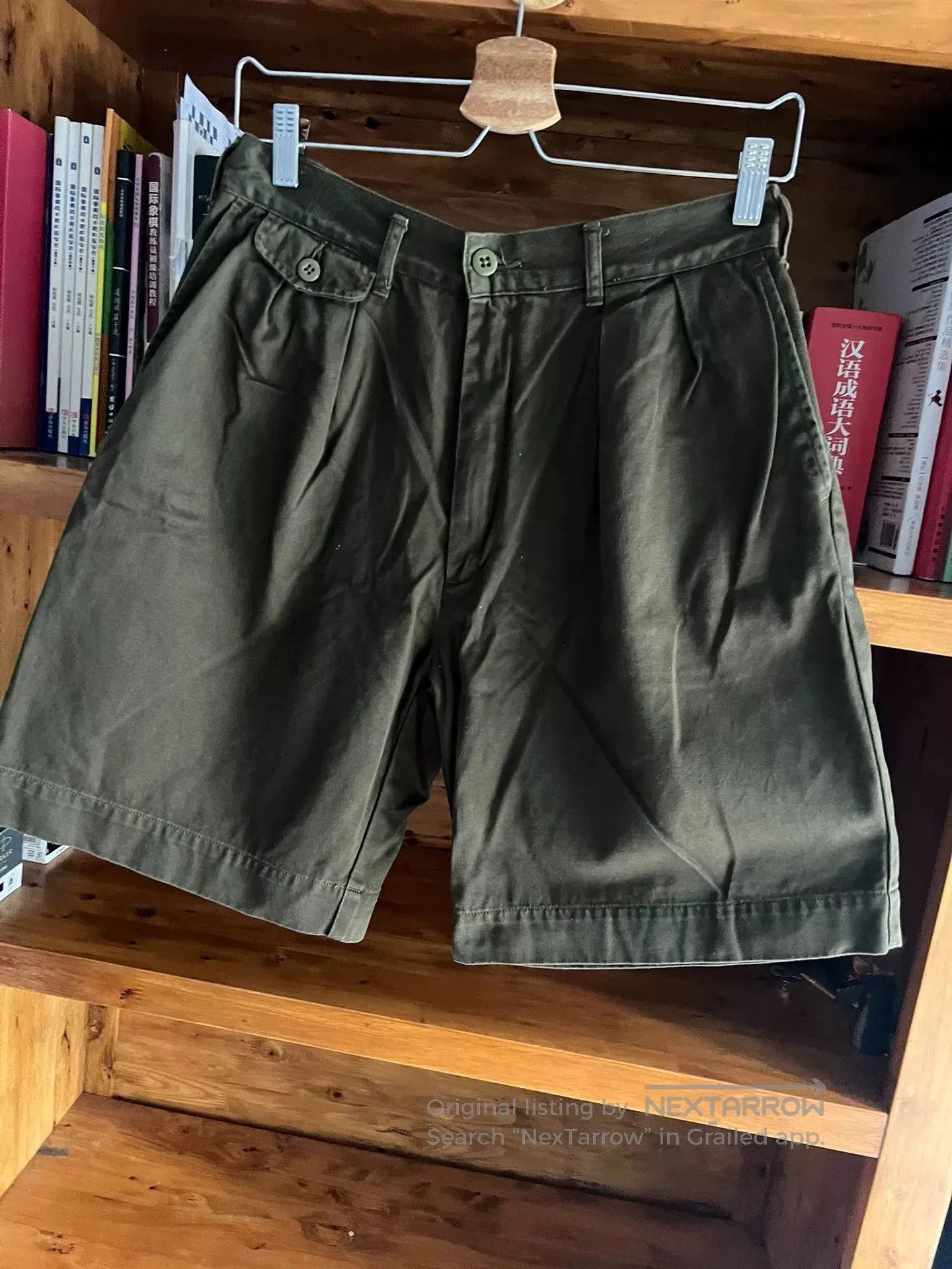BARNS OUTFITTERS olive green casual shorts for summer wear. Size US 34 / EU 50 - 3 Thumbnail