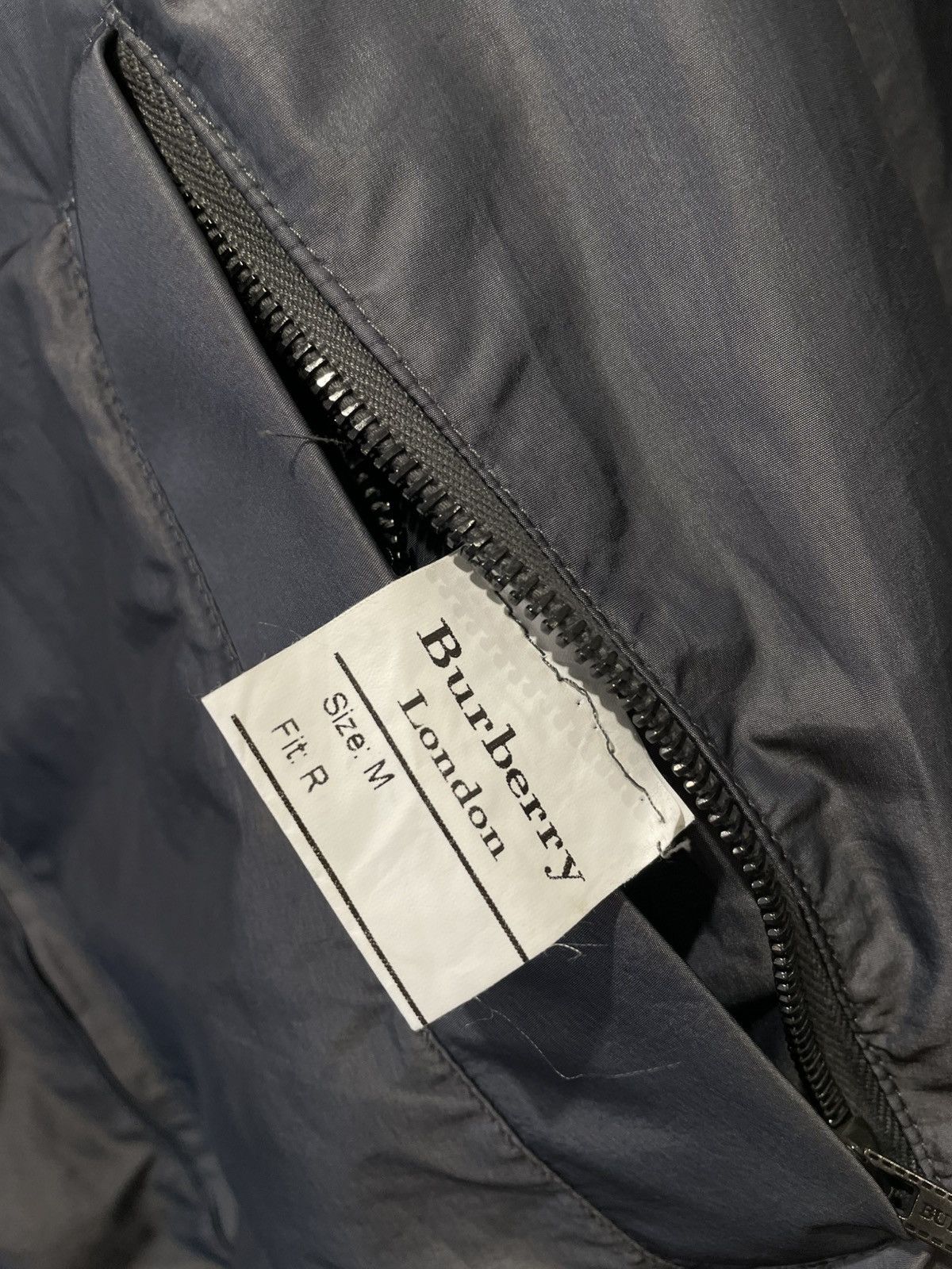 Burberry × Vintage Burberry London metal grey nylon bomber jacket Size US M / EU 48-50 / 2 - 7 Thumbnail