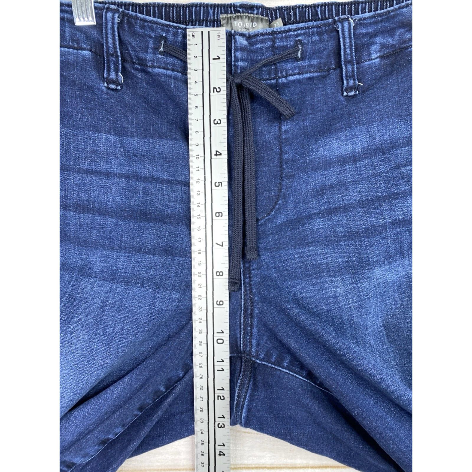 Torrid **Torrid Women's 1X Dark Wash Elastic Waist Pull On Jean** User: Torrid Women's 1X Dark Wash Elastic Waist Pull On Jean Size 40" / US 18 - 3 Thumbnail