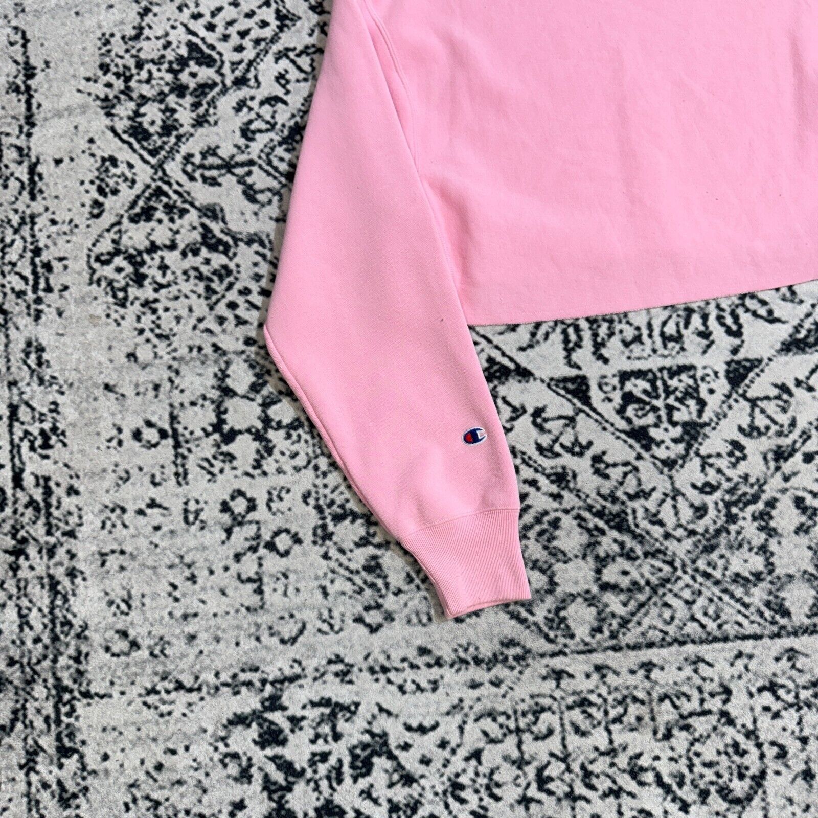 Champion × Vintage Champion Pink Cotton Crewneck Size S Cropped USA Weave Fi Size US S / EU 44-46 / 1 - 9 Thumbnail