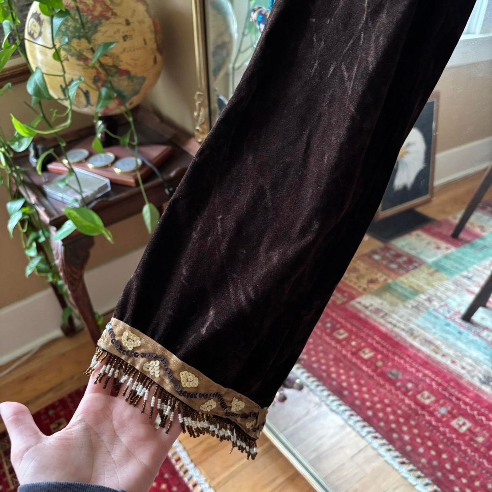 Vintage Vintage Planet Funk Brown Velvety Beaded Ankle Pants 2 Disco Size 26" / US 2 / IT 38 - 4 Thumbnail