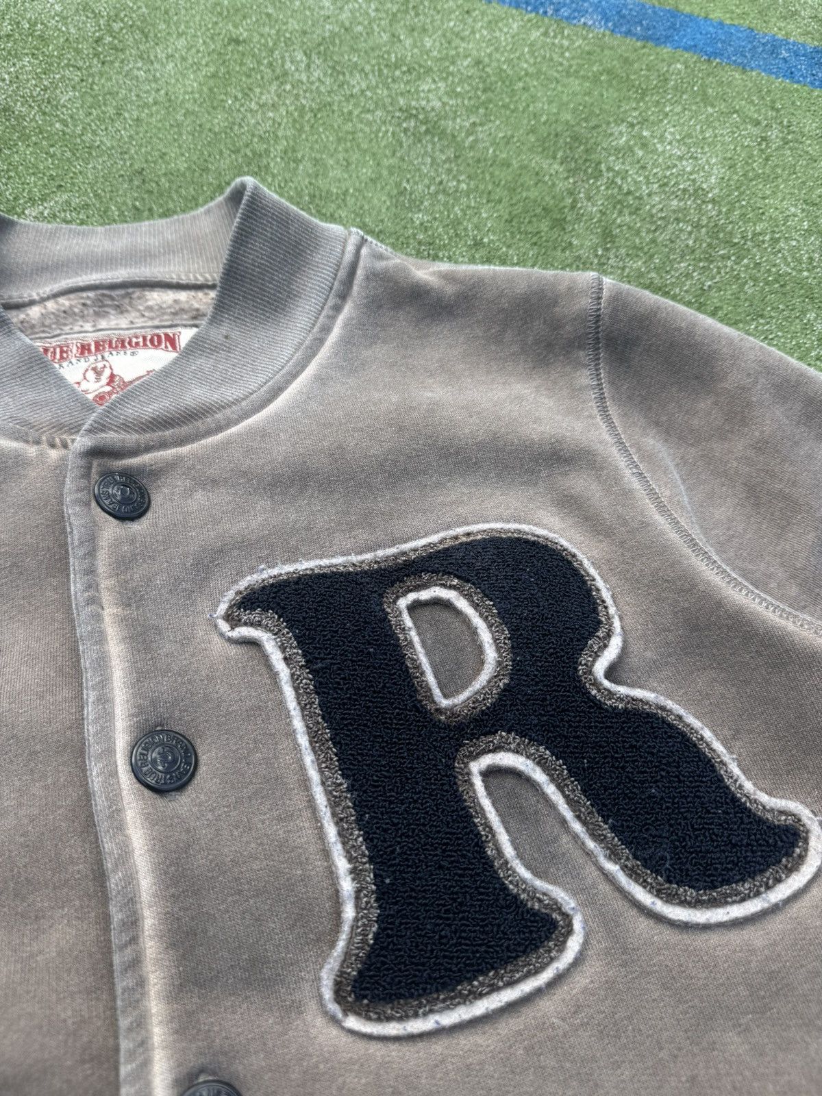 True Religion Rare True Religion distressed Bombers sweatshirt Size US L / EU 52-54 / 3 - 5 Thumbnail