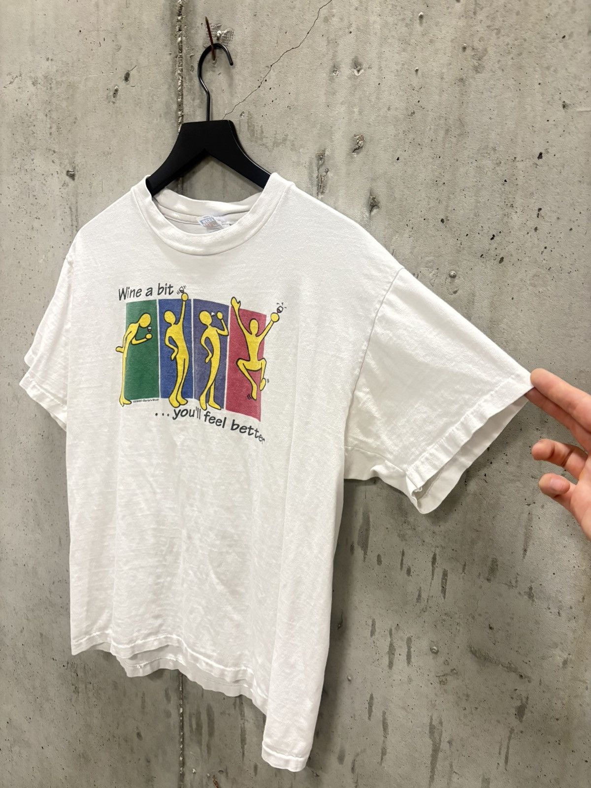 Vintage Vintage Wine A Bit Shirt Art Tee Faded Distressed Grunge Size US L / EU 52-54 / 3 - 2 Thumbnail