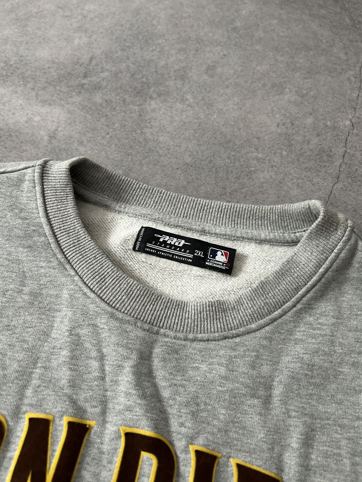 MLB Men's San Diego Padres Pro Standard Heathered GraySweatshirt Size US XL / EU 56 / 4 - 4 Thumbnail