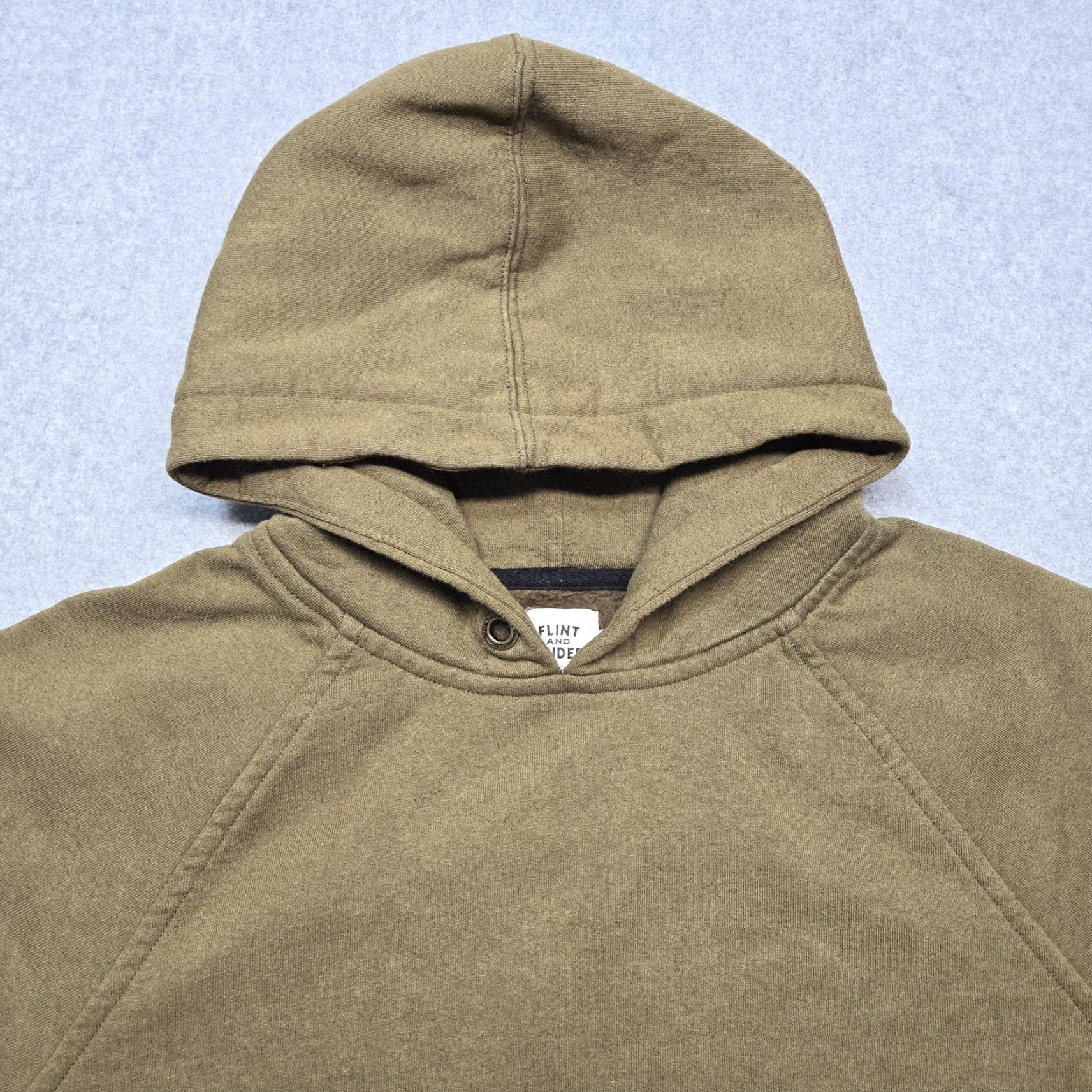 Flint And Tinder Flint and Tinder Hoodie Mens M Green Pullover Heavyweight Fleece Hooded Pockets Size US M / EU 48-50 / 2 - 2 Thumbnail